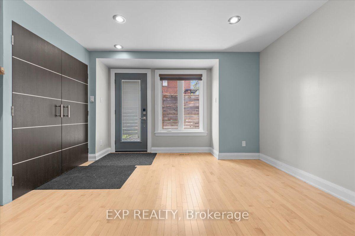 Photo 16 of 114 Sweetland Avenue, Ottawa, Sandy Hill — HOMEH