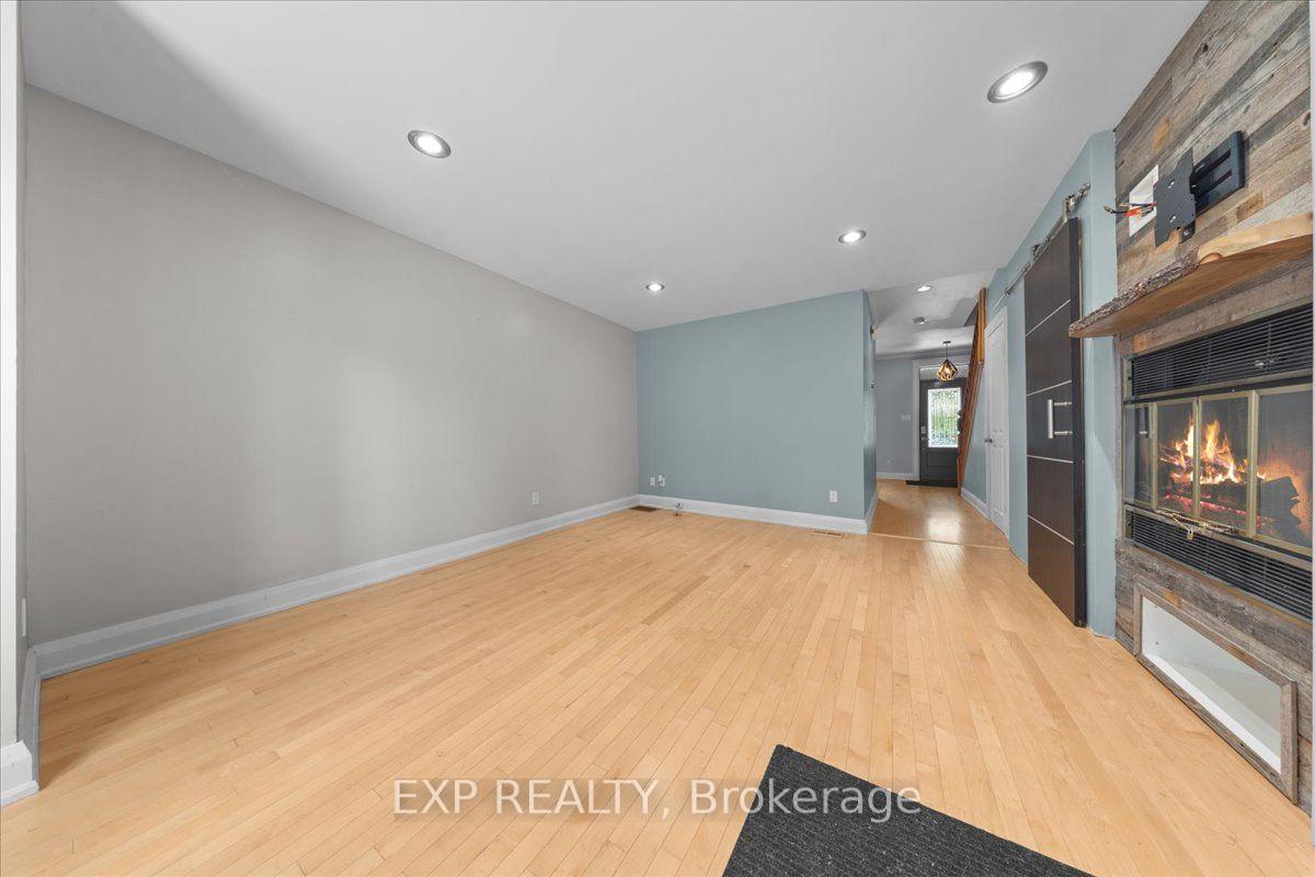 Photo 24 of 114 Sweetland Avenue, Ottawa, Sandy Hill — HOMEH