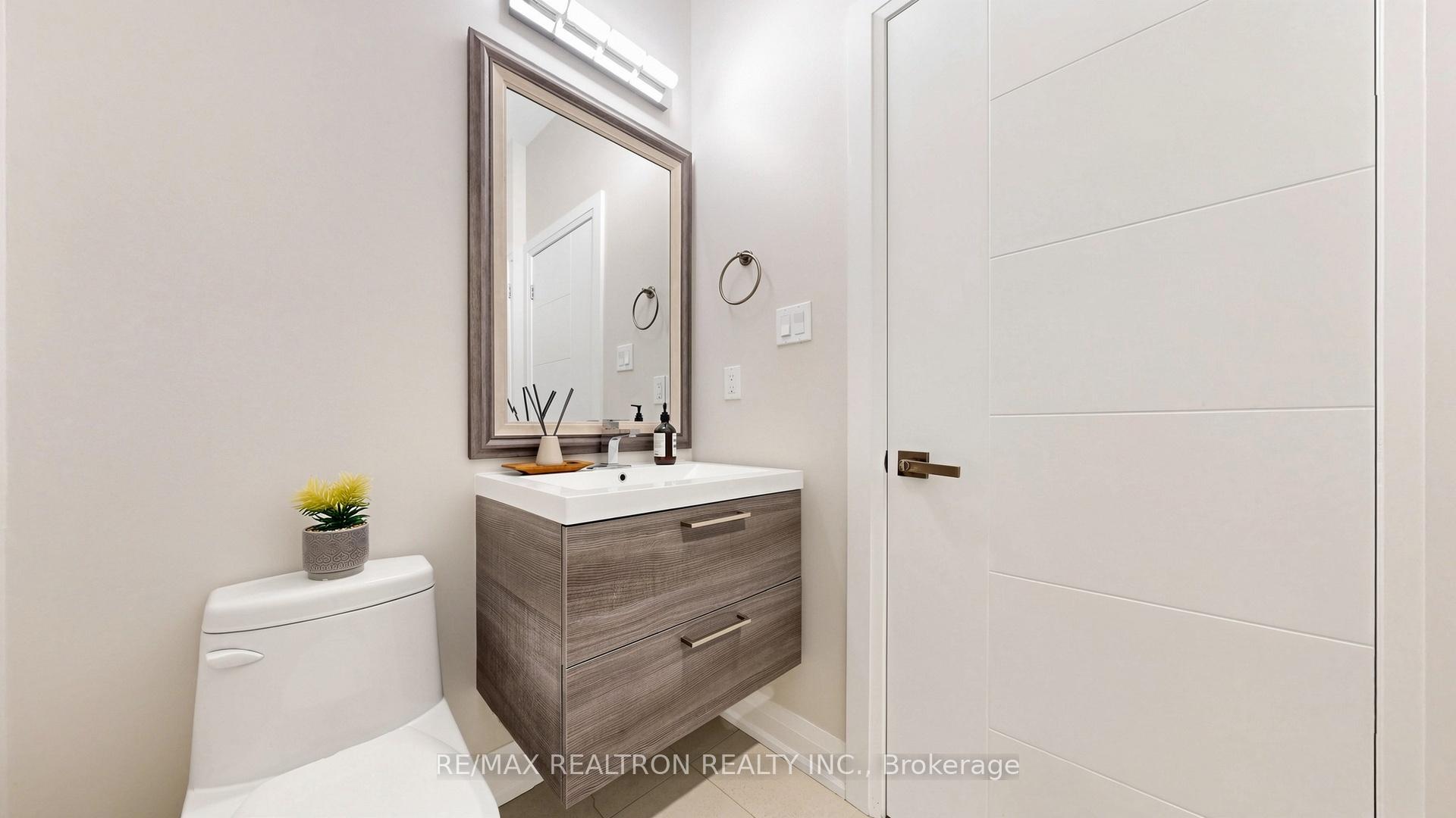 Photo 11 of 492 Pleasant Ridge Avenue, Vaughan, Patterson — HOMEH