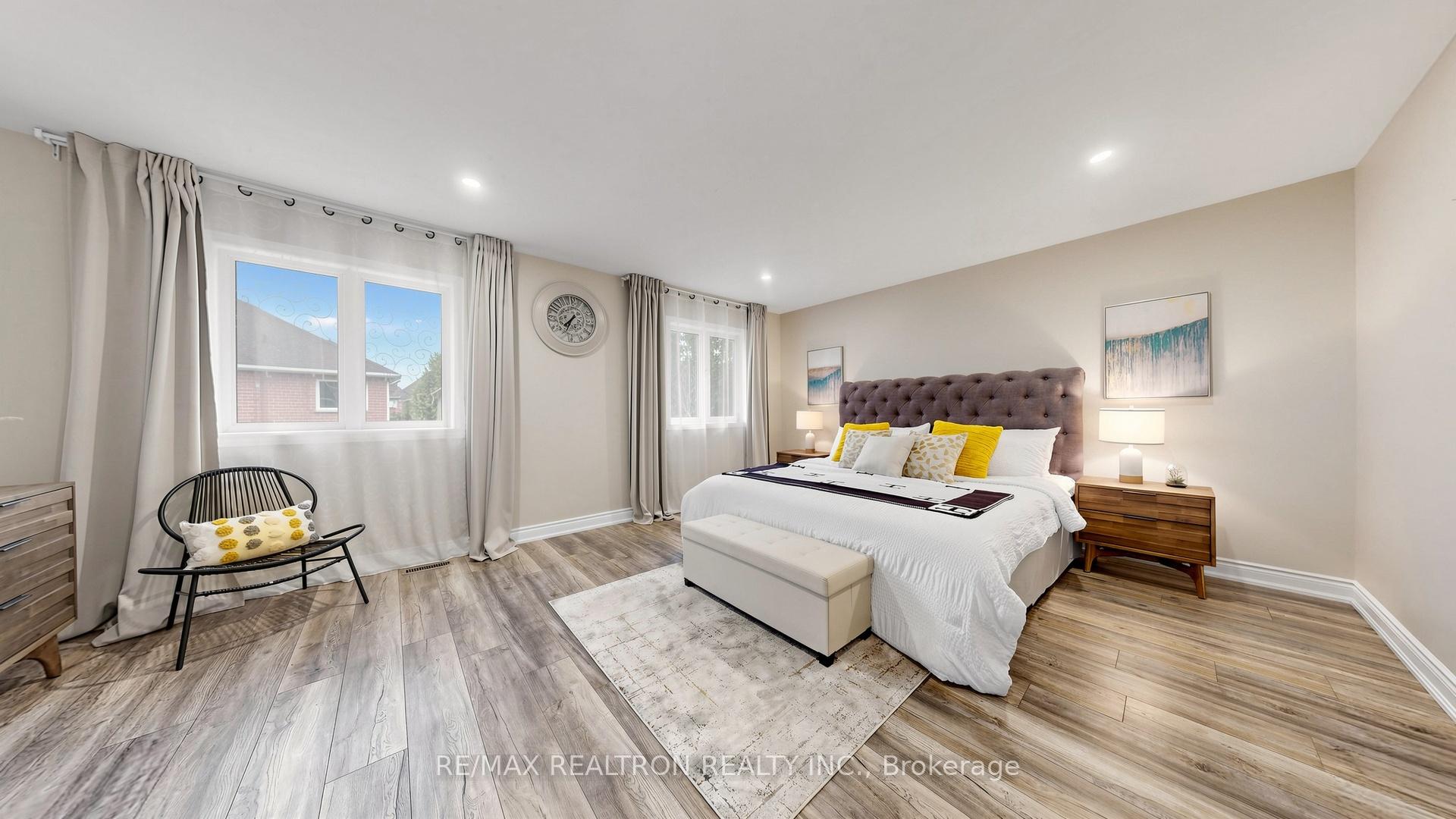 Photo 12 of 492 Pleasant Ridge Avenue, Vaughan, Patterson — HOMEH