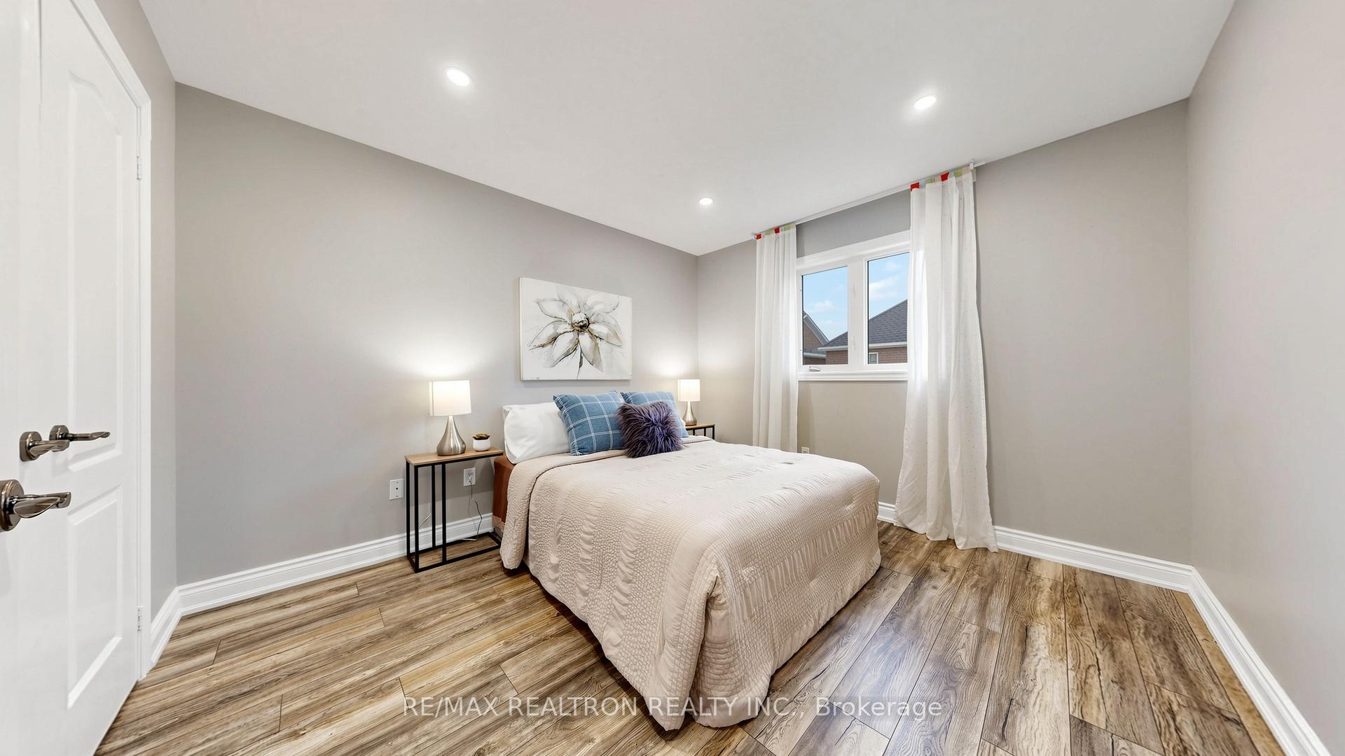 Photo 17 of 492 Pleasant Ridge Avenue, Vaughan, Patterson — HOMEH