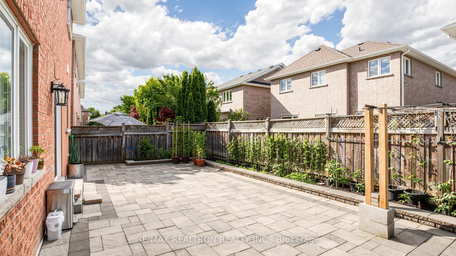 Photo 33 of 492 Pleasant Ridge Avenue, Vaughan, Patterson — HOMEH