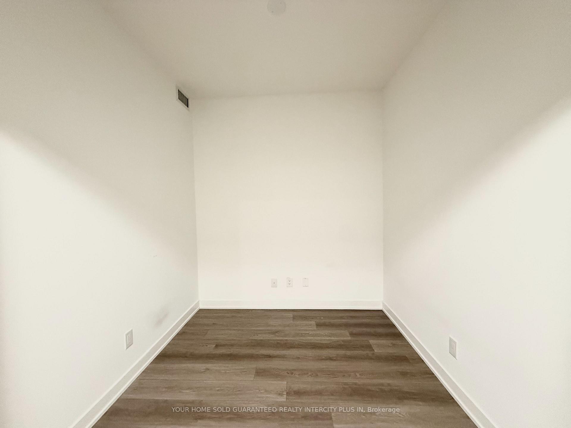 Photo 4 of Unit 602, 8119 Birchmount Road, Markham, Unionville — HOMEH