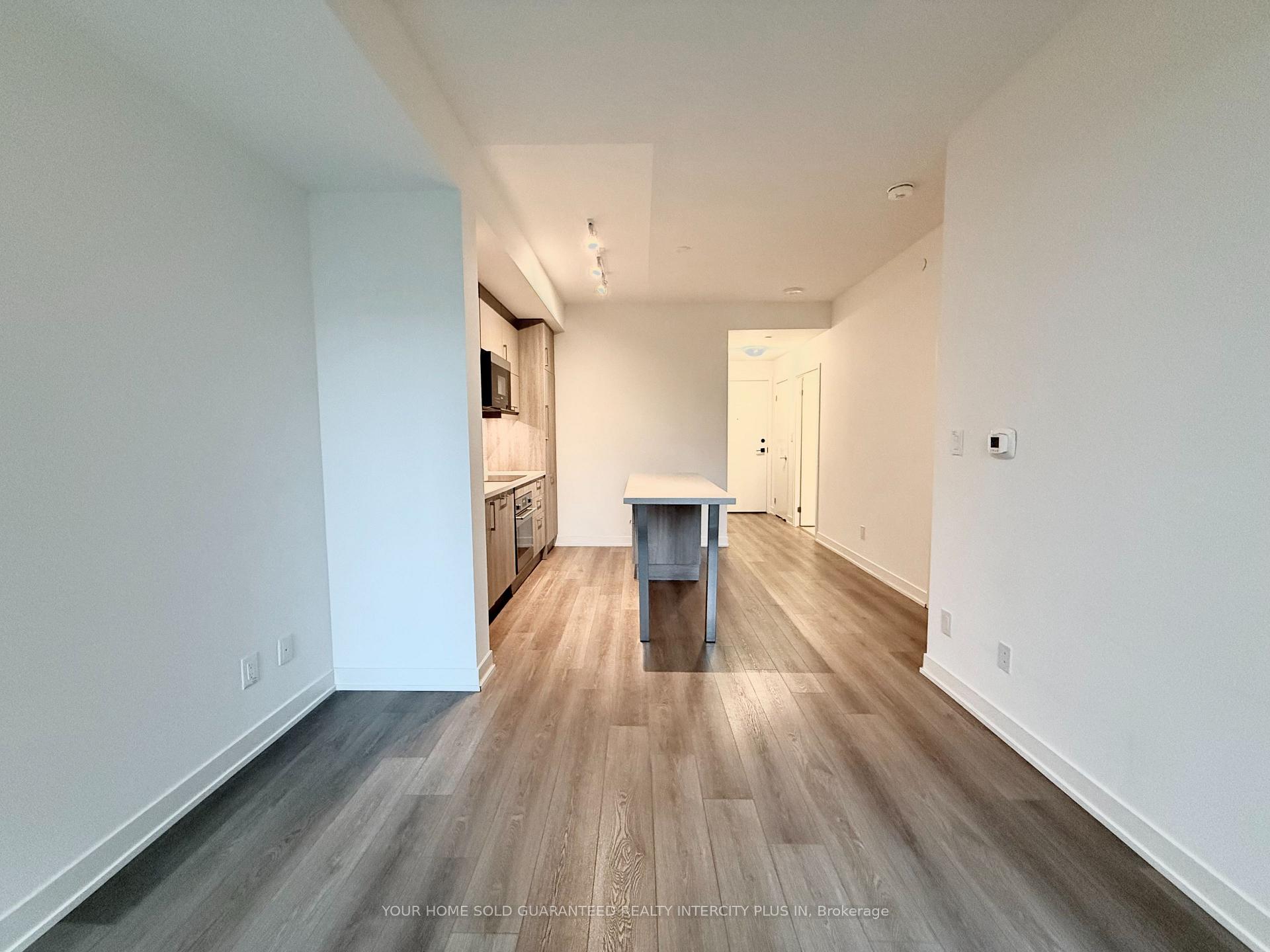 Photo 10 of Unit 602, 8119 Birchmount Road, Markham, Unionville — HOMEH
