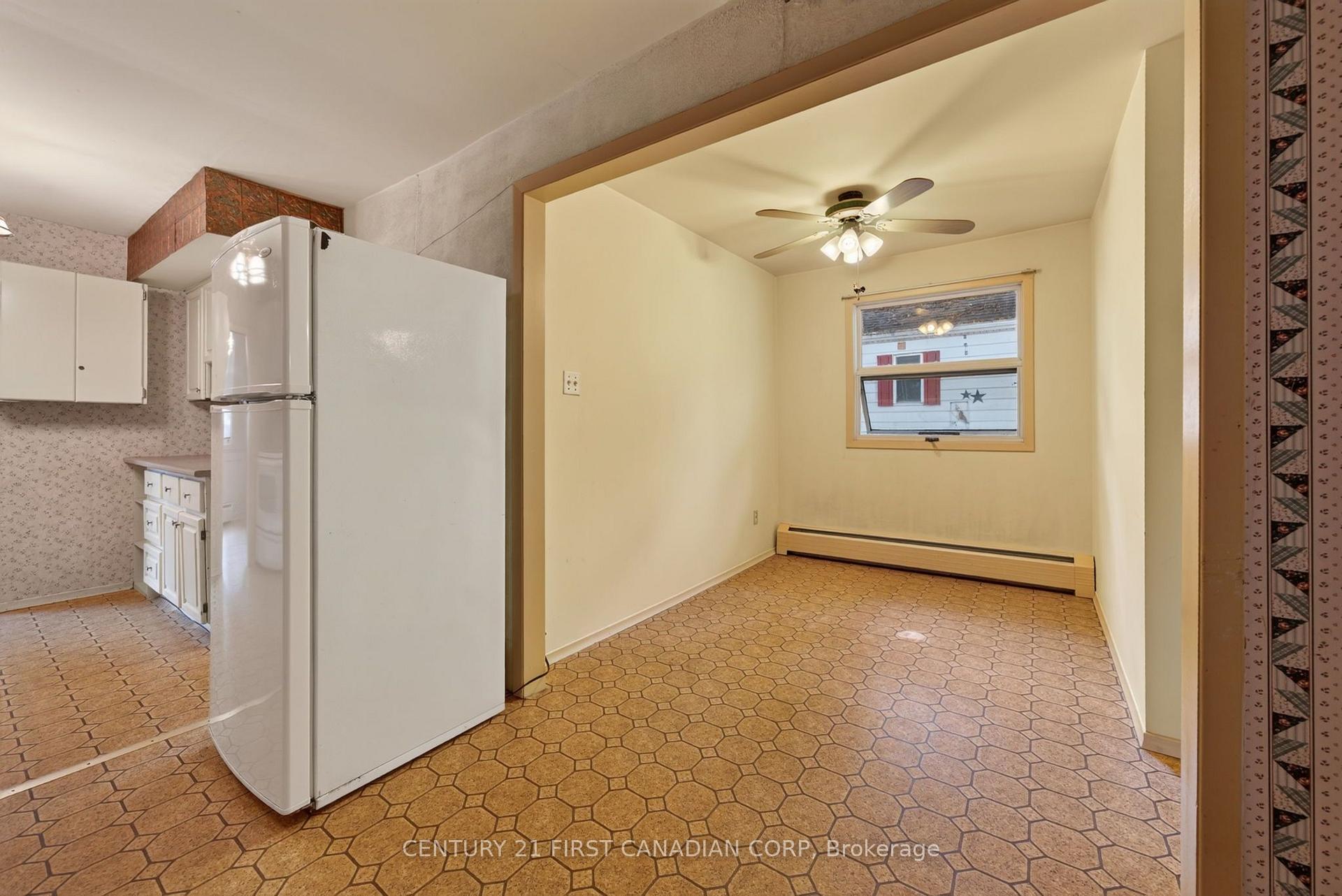 Photo 18 of 9 Park Crescent, Middlesex Centre, Poplar Hill — HOMEH