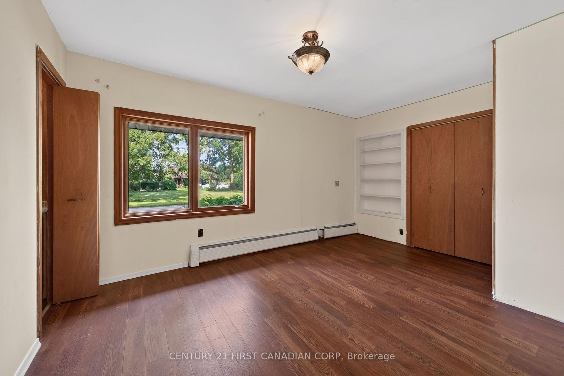 Photo 20 of 9 Park Crescent, Middlesex Centre, Poplar Hill — HOMEH