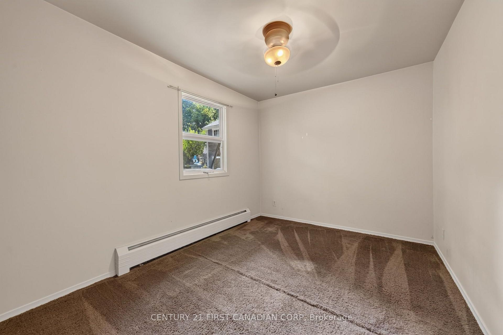 Photo 26 of 9 Park Crescent, Middlesex Centre, Poplar Hill — HOMEH