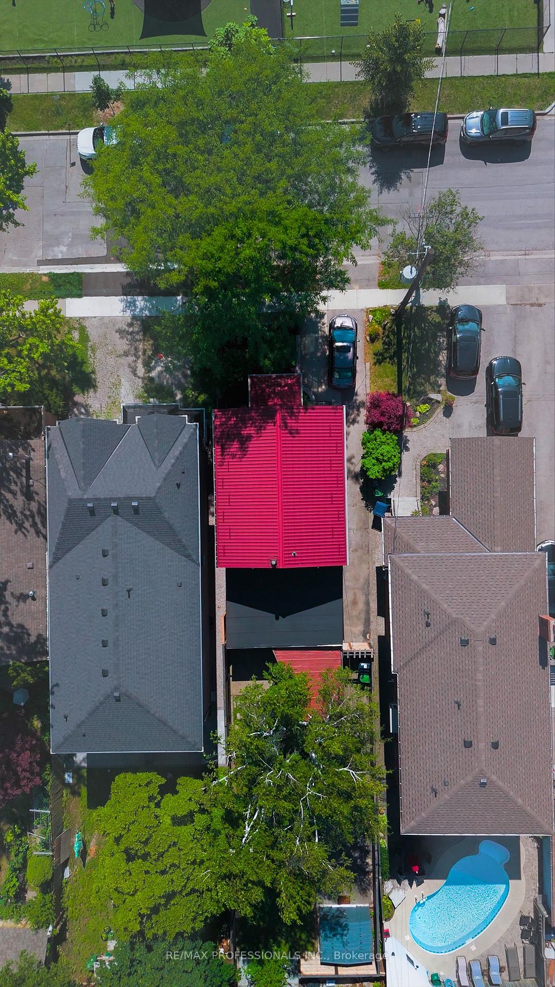 Photo 49 of 39 Rosemeade Avenue, Etobicoke, Stonegate-Queensway — HOMEH