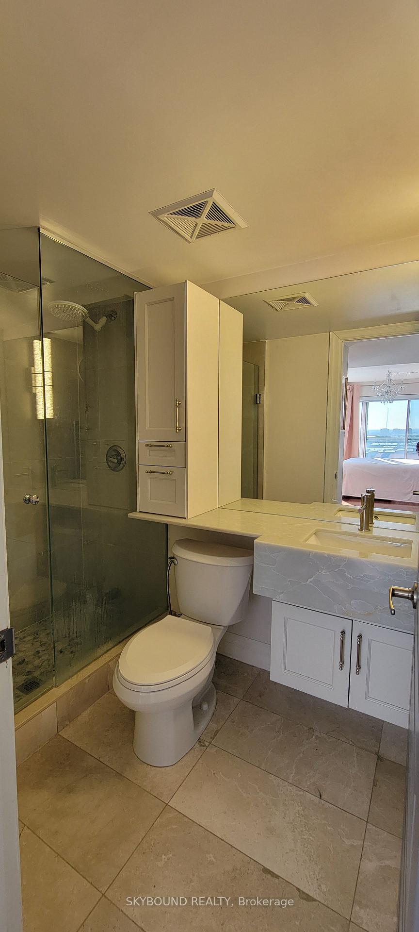 Photo 16 of Unit 919, 1040 The Queensway, Etobicoke, Islington-City Centre West — HOMEH