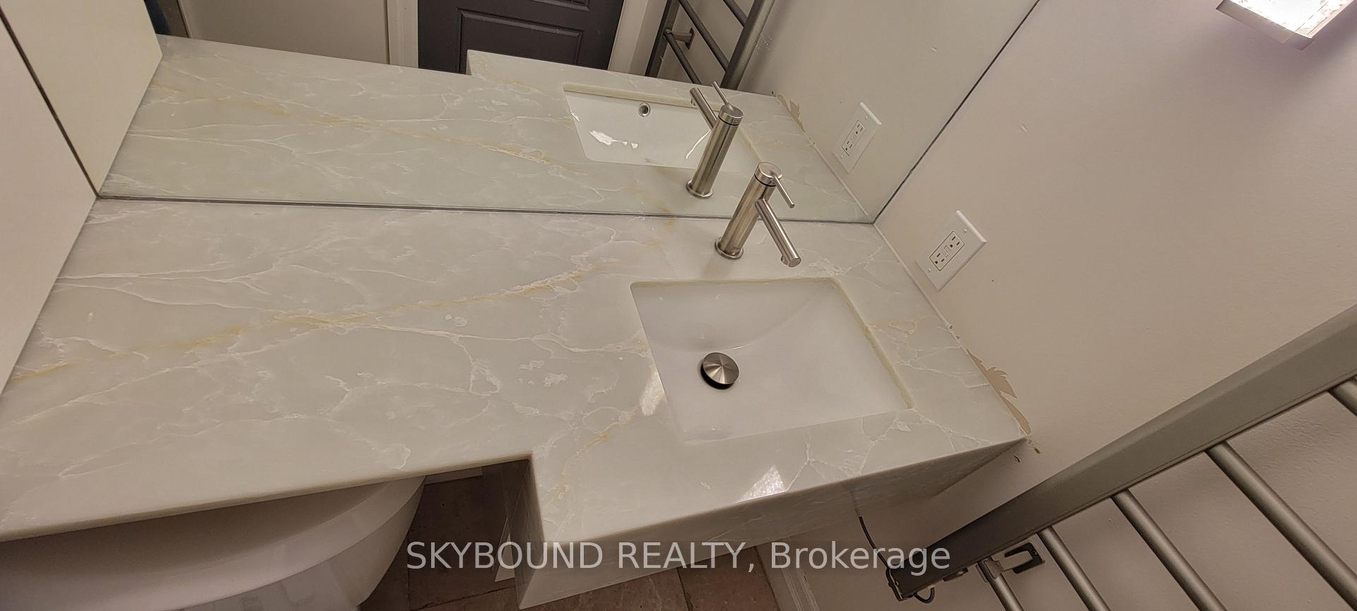 Photo 18 of Unit 919, 1040 The Queensway, Etobicoke, Islington-City Centre West — HOMEH