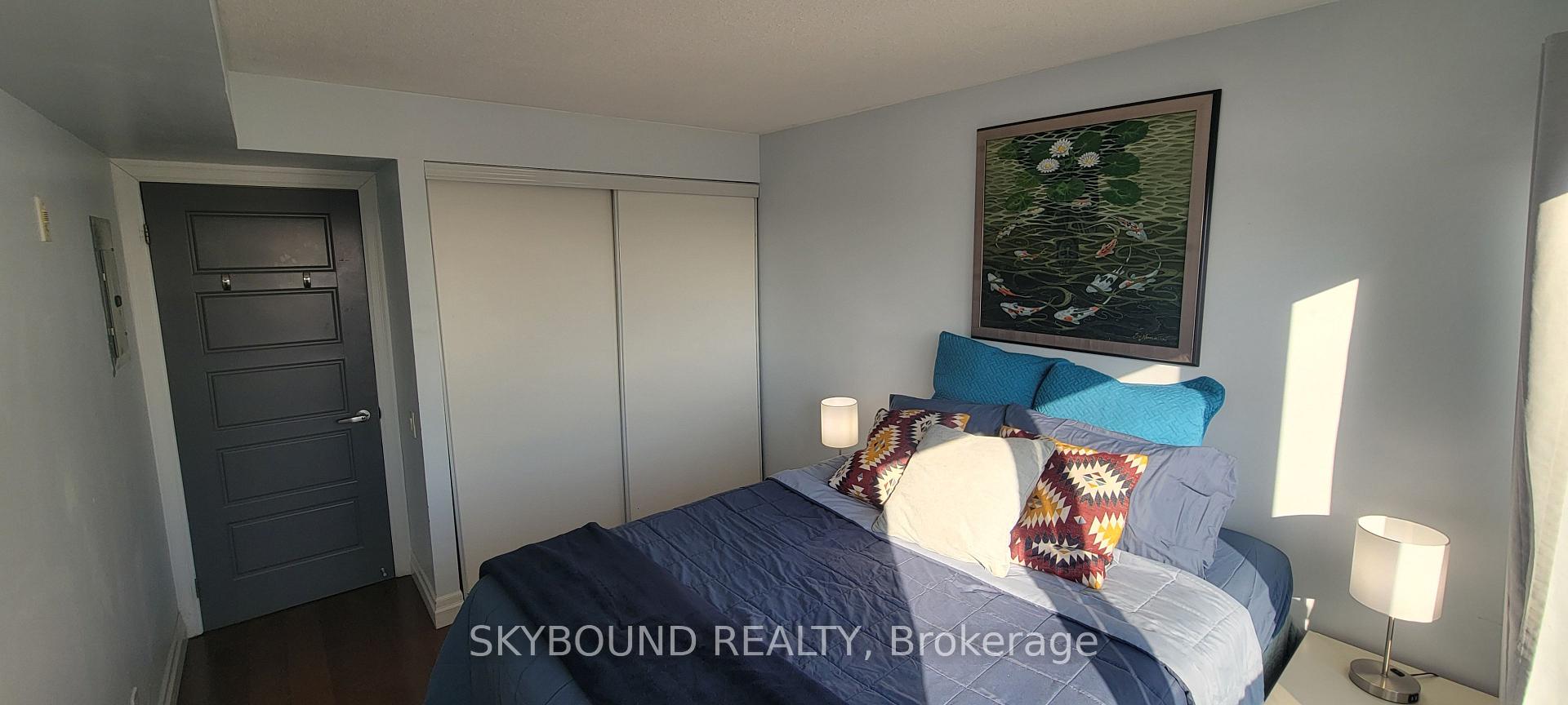 Photo 22 of Unit 919, 1040 The Queensway, Etobicoke, Islington-City Centre West — HOMEH