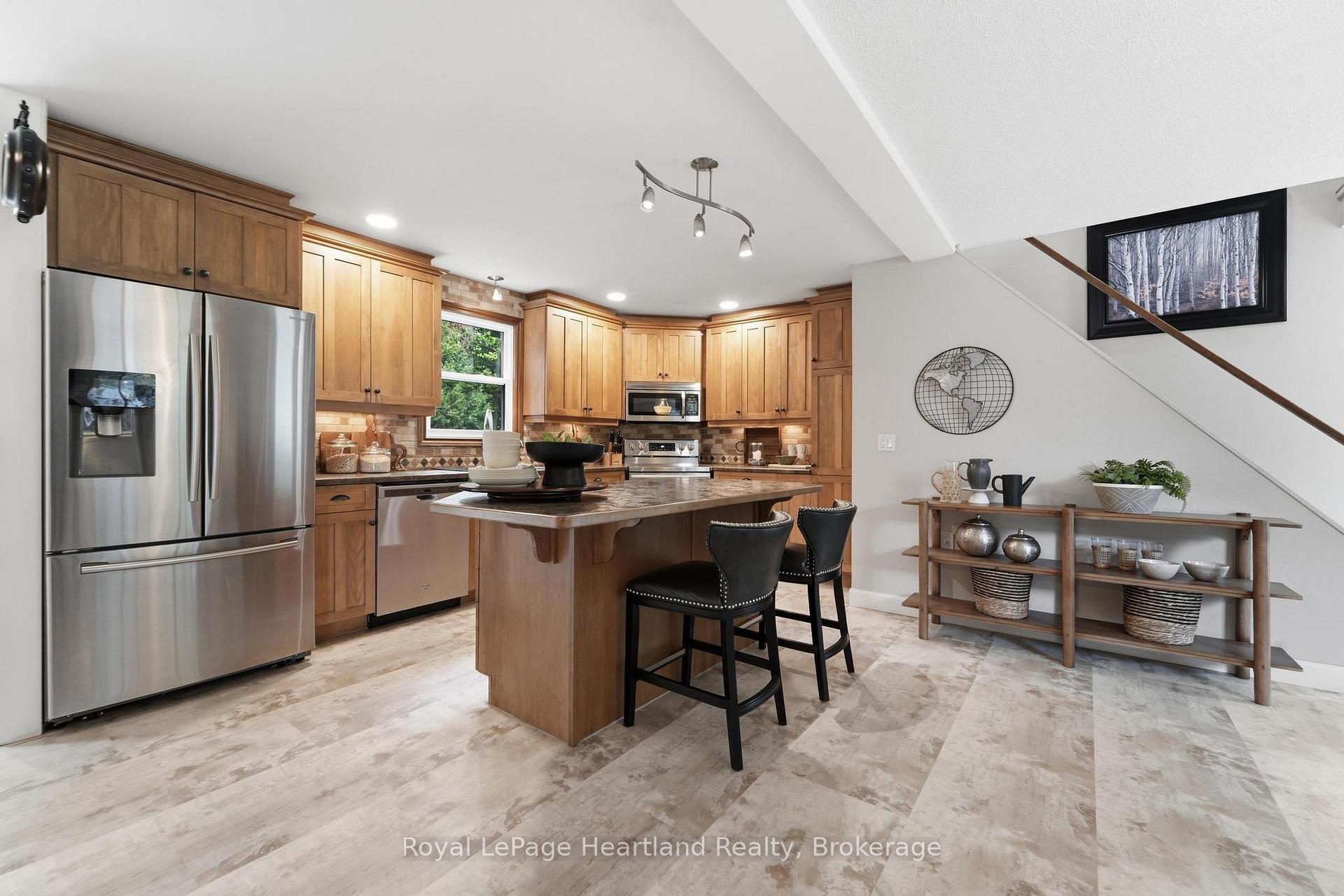Photo 13 of 23 Park Road, Central Huron, Goderich — HOMEH