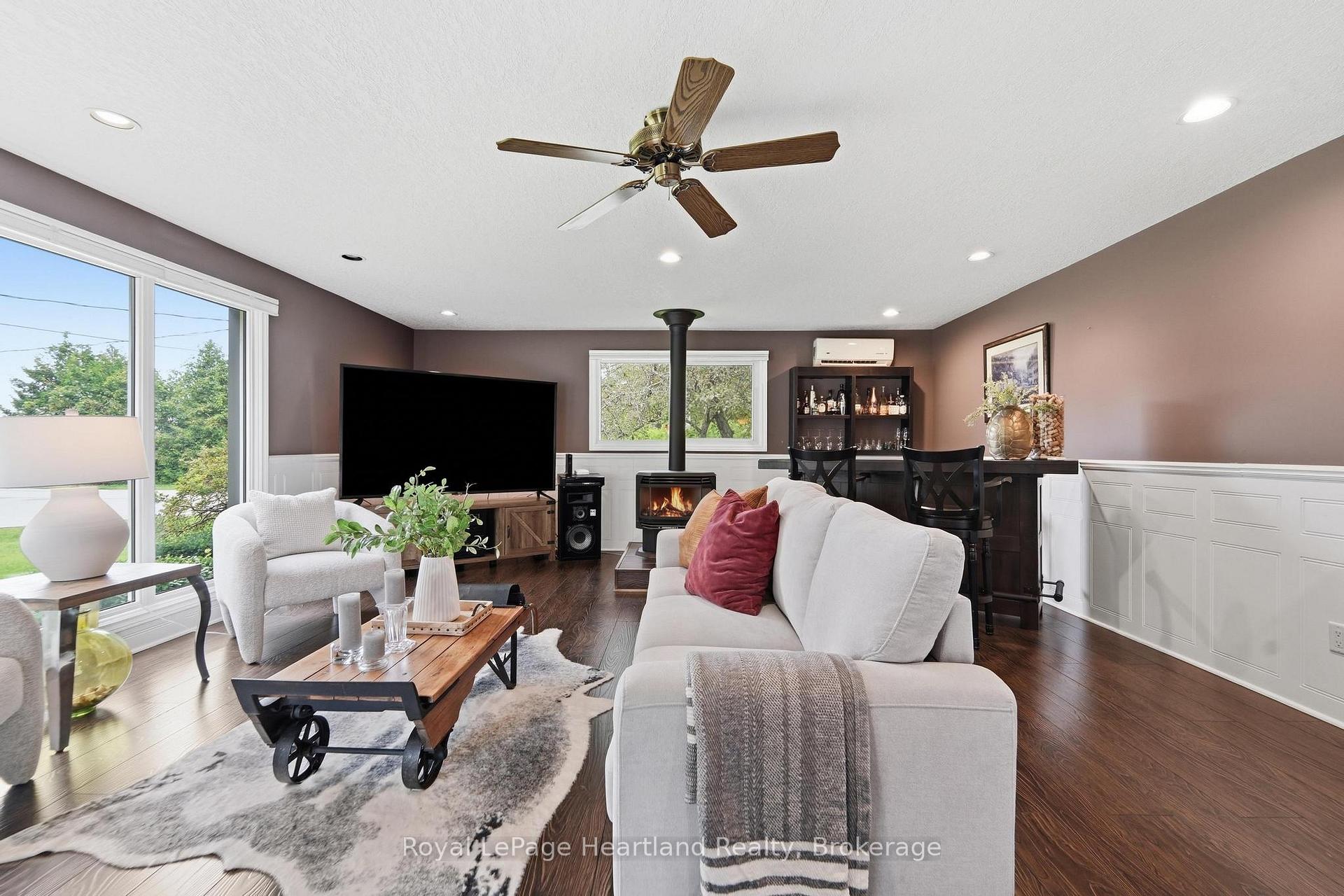 Photo 25 of 23 Park Road, Central Huron, Goderich — HOMEH