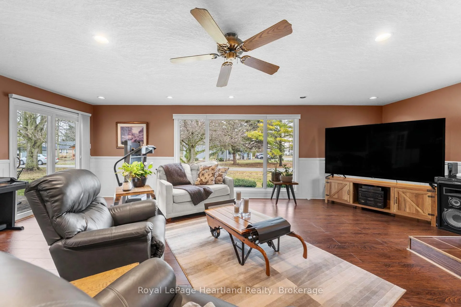 Photo 35 of 23 Park Road, Central Huron, Goderich — HOMEH