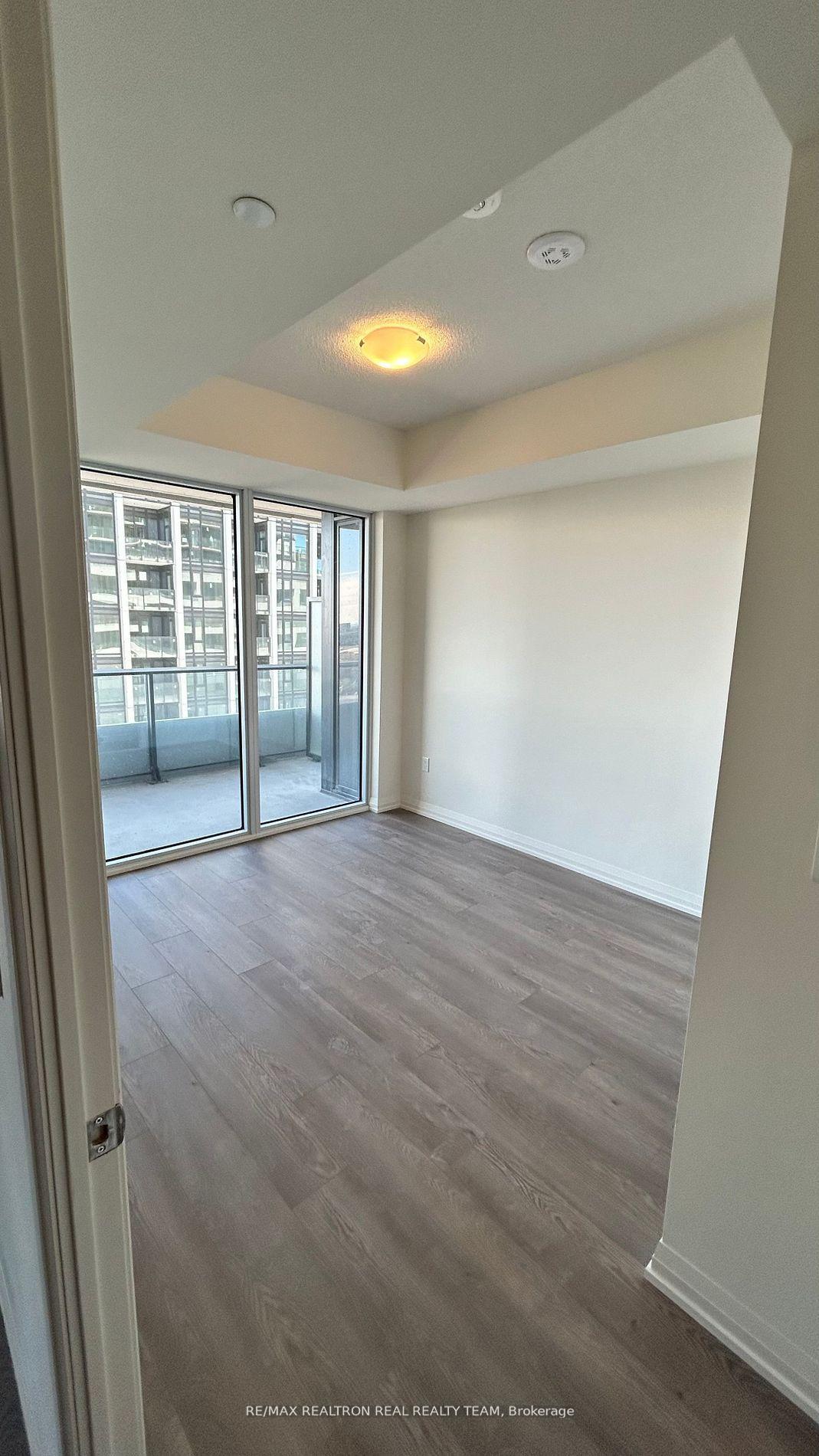 Photo 7 of Unit 418, 8960 Jane Street, Vaughan, Vellore Village — HOMEH