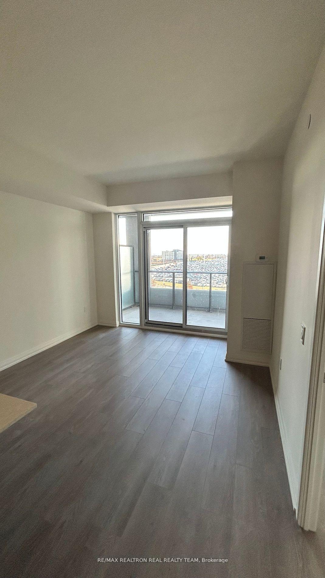Photo 8 of Unit 418, 8960 Jane Street, Vaughan, Vellore Village — HOMEH