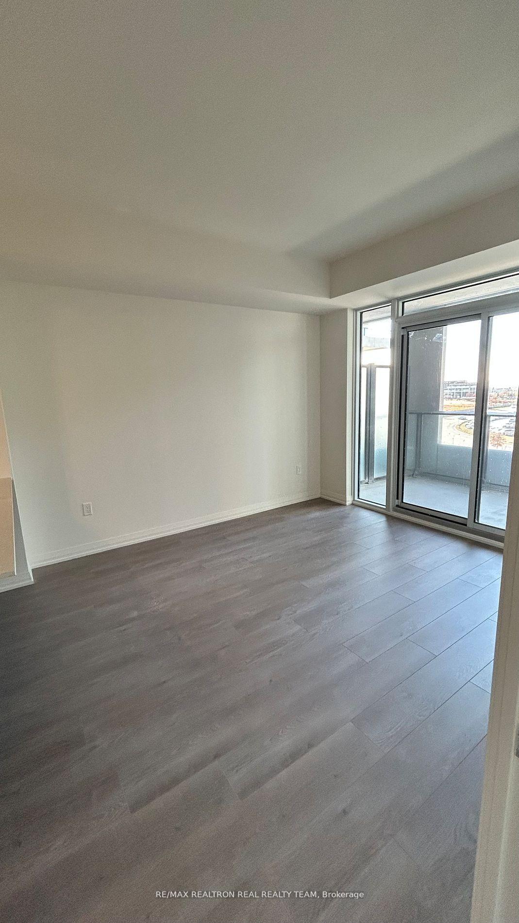 Photo 10 of Unit 418, 8960 Jane Street, Vaughan, Vellore Village — HOMEH