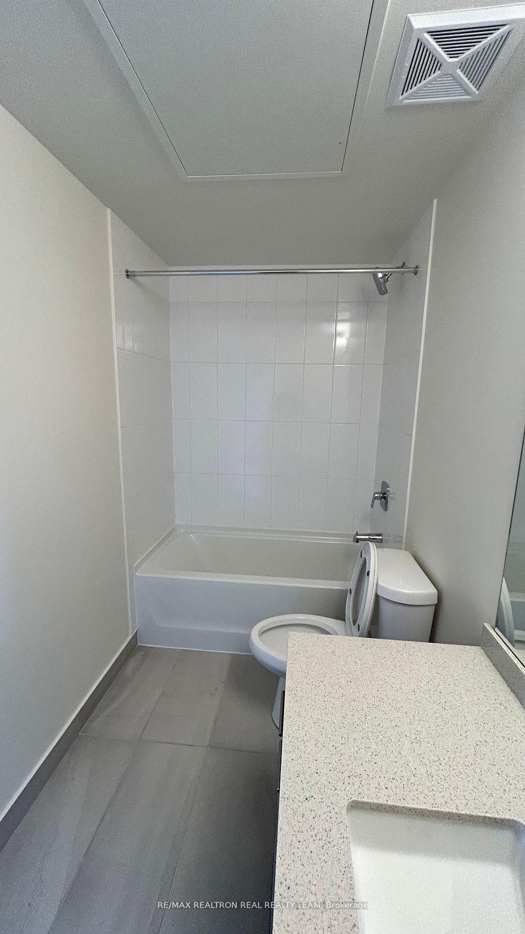 Photo 14 of Unit 418, 8960 Jane Street, Vaughan, Vellore Village — HOMEH