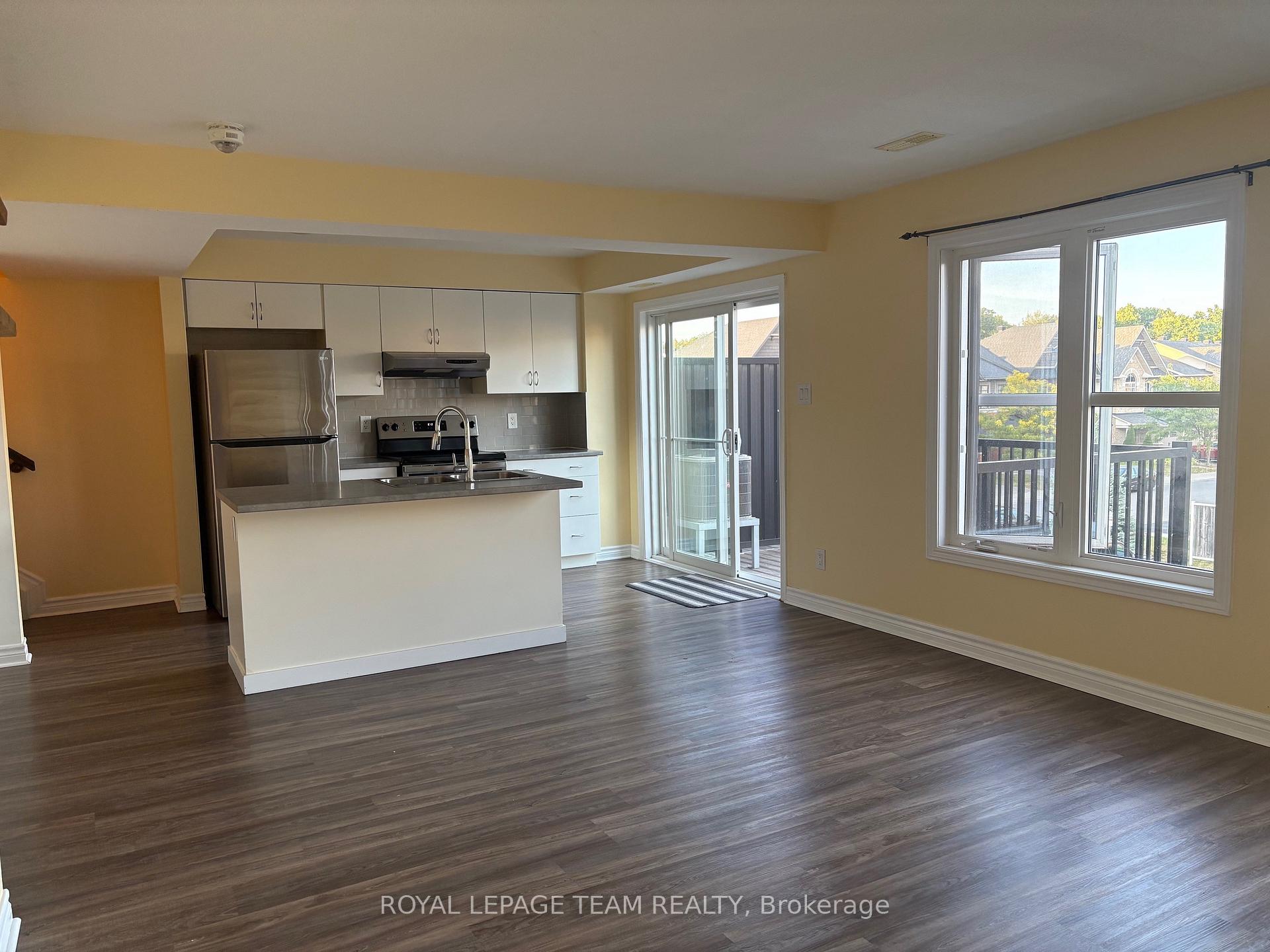 Photo 7 of 283 Infusion Private, Ottawa, Barrhaven - Strandherd — HOMEH