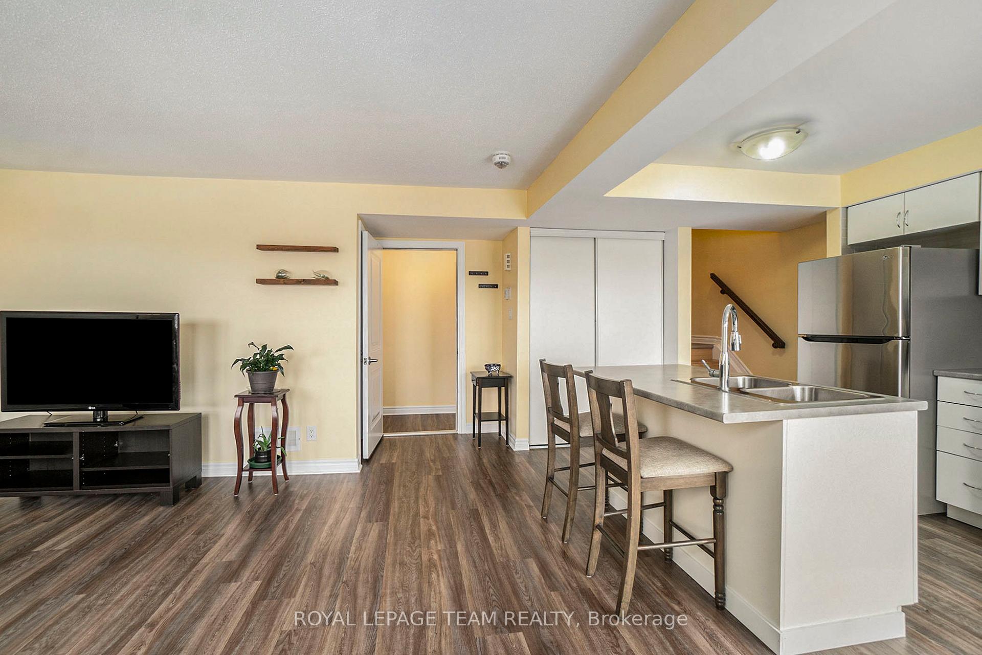 Photo 11 of 283 Infusion Private, Ottawa, Barrhaven - Strandherd — HOMEH