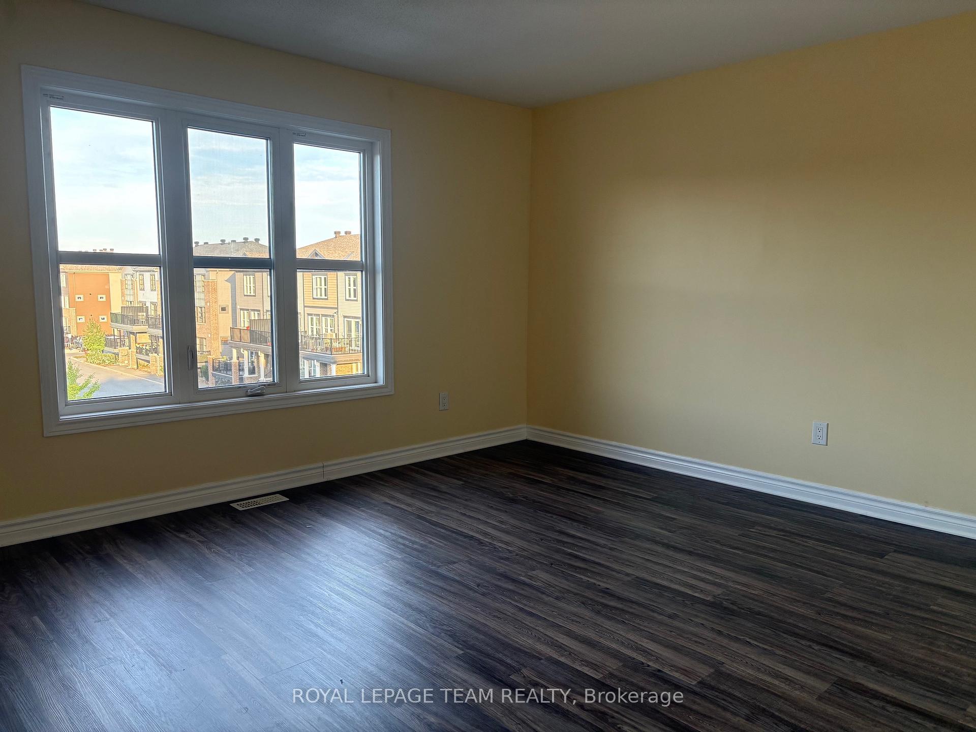 Photo 18 of 283 Infusion Private, Ottawa, Barrhaven - Strandherd — HOMEH