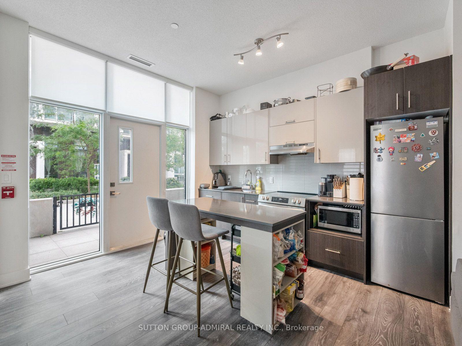 Photo 6 of Unit 101, 188 Fairview Mall Drive, North York, Don Valley Village — HOMEH