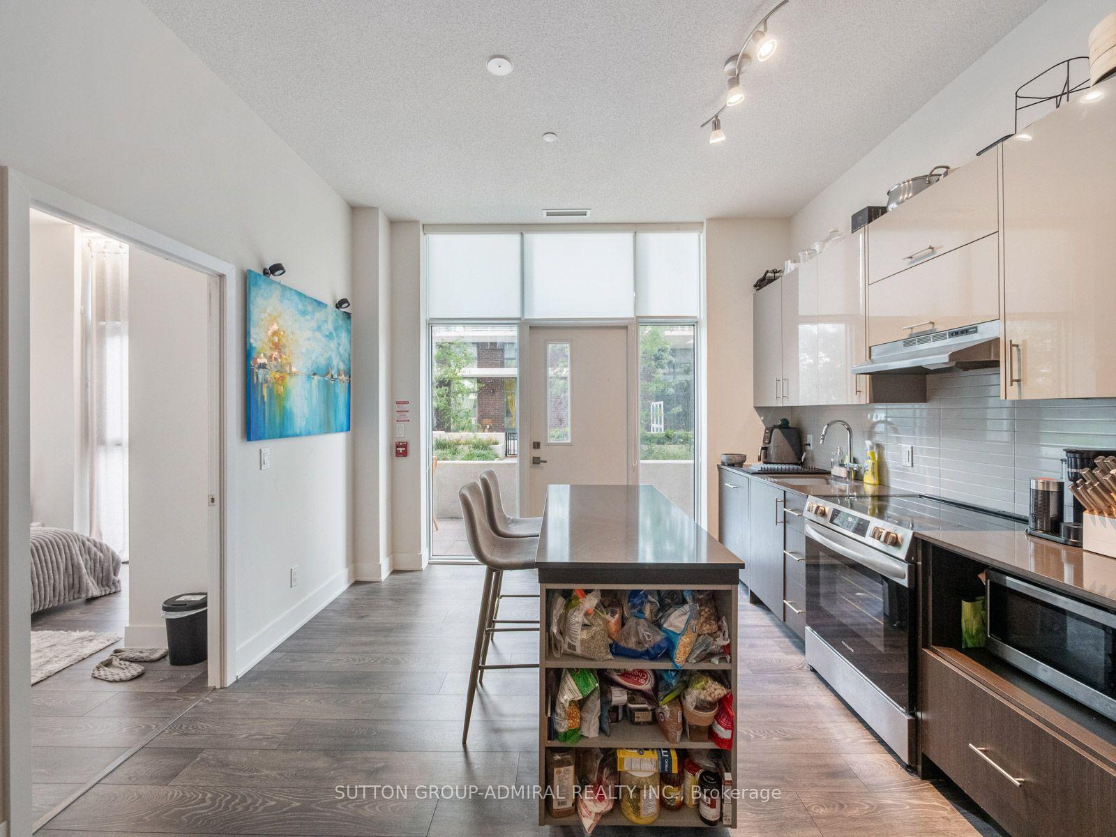 Photo 7 of Unit 101, 188 Fairview Mall Drive, North York, Don Valley Village — HOMEH
