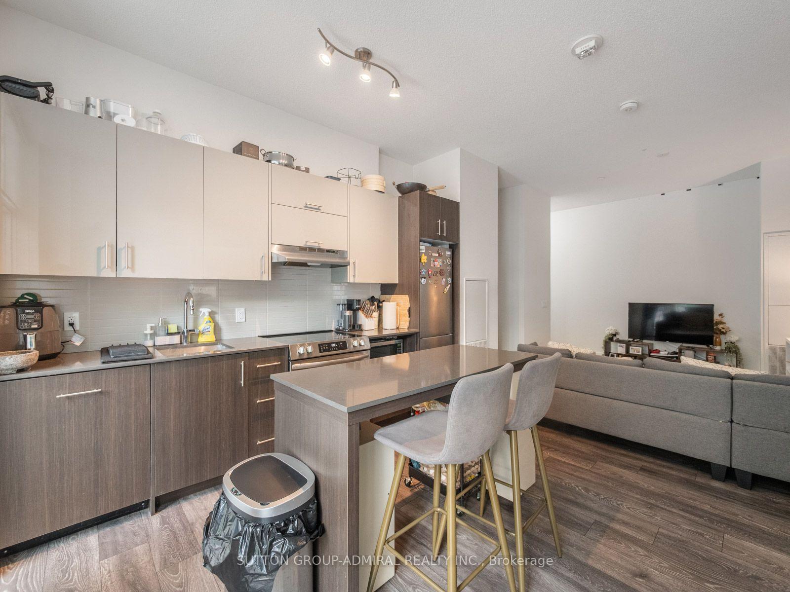 Photo 11 of Unit 101, 188 Fairview Mall Drive, North York, Don Valley Village — HOMEH