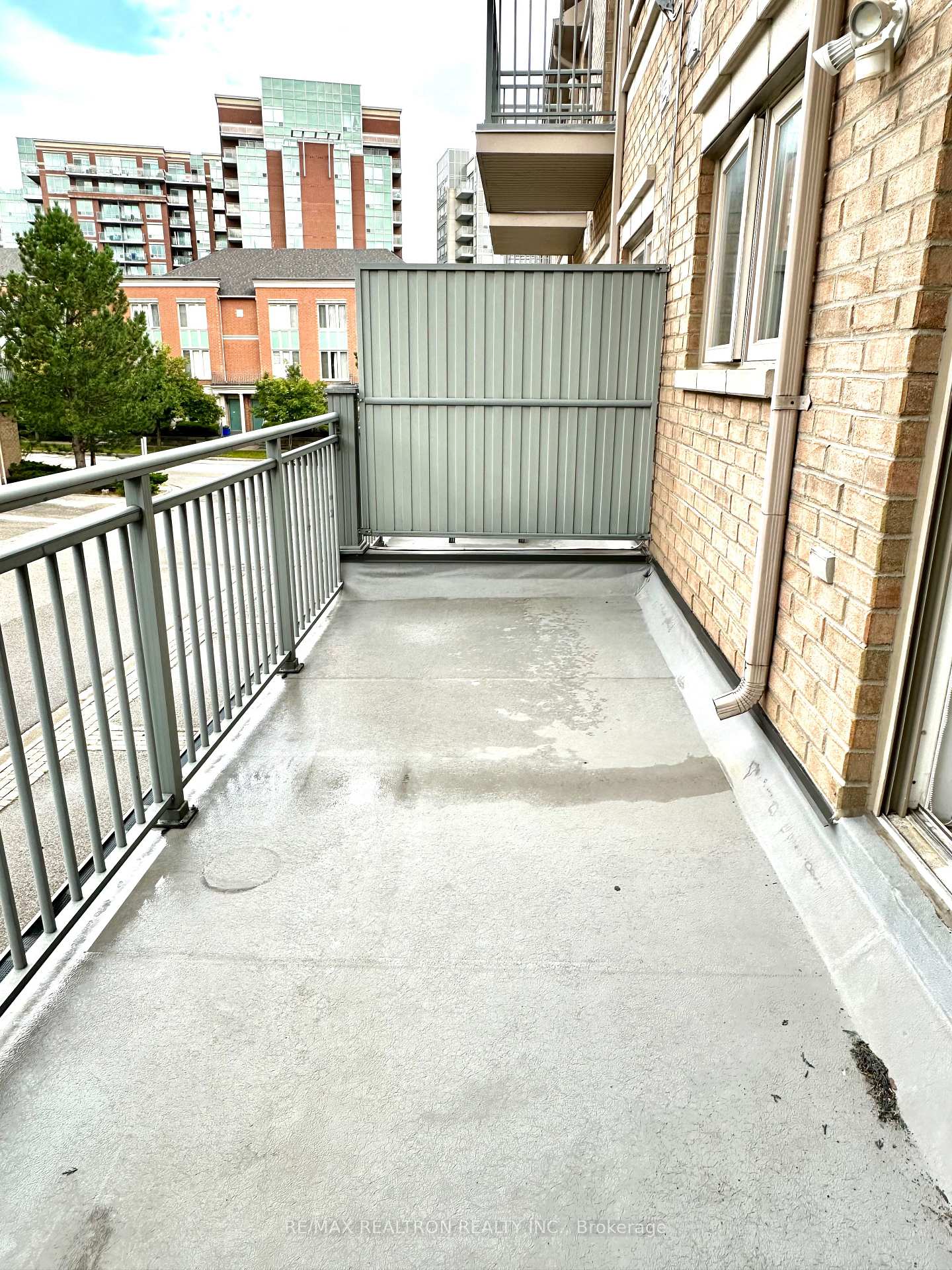Photo 11 of 54 Times Avenue, Markham, Commerce Valley — HOMEH