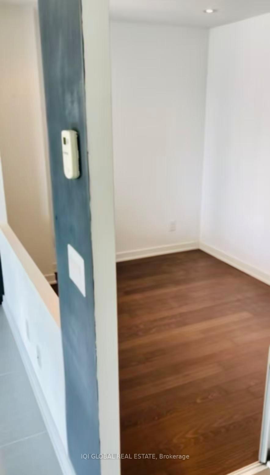 Photo 6 of Unit 1603, 1 Market Street, Toronto, Waterfront Communities — HOMEH