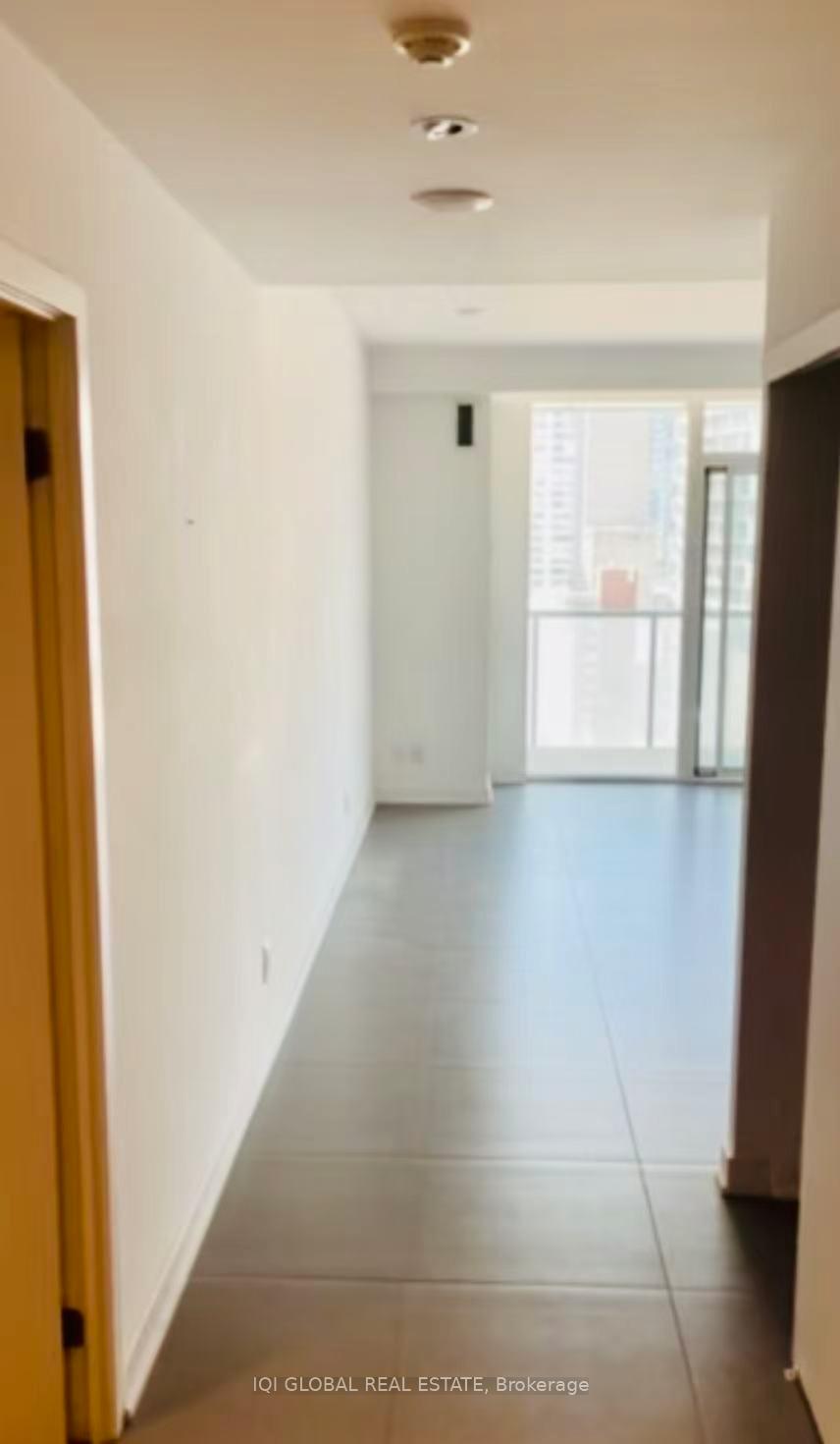Photo 10 of Unit 1603, 1 Market Street, Toronto, Waterfront Communities — HOMEH