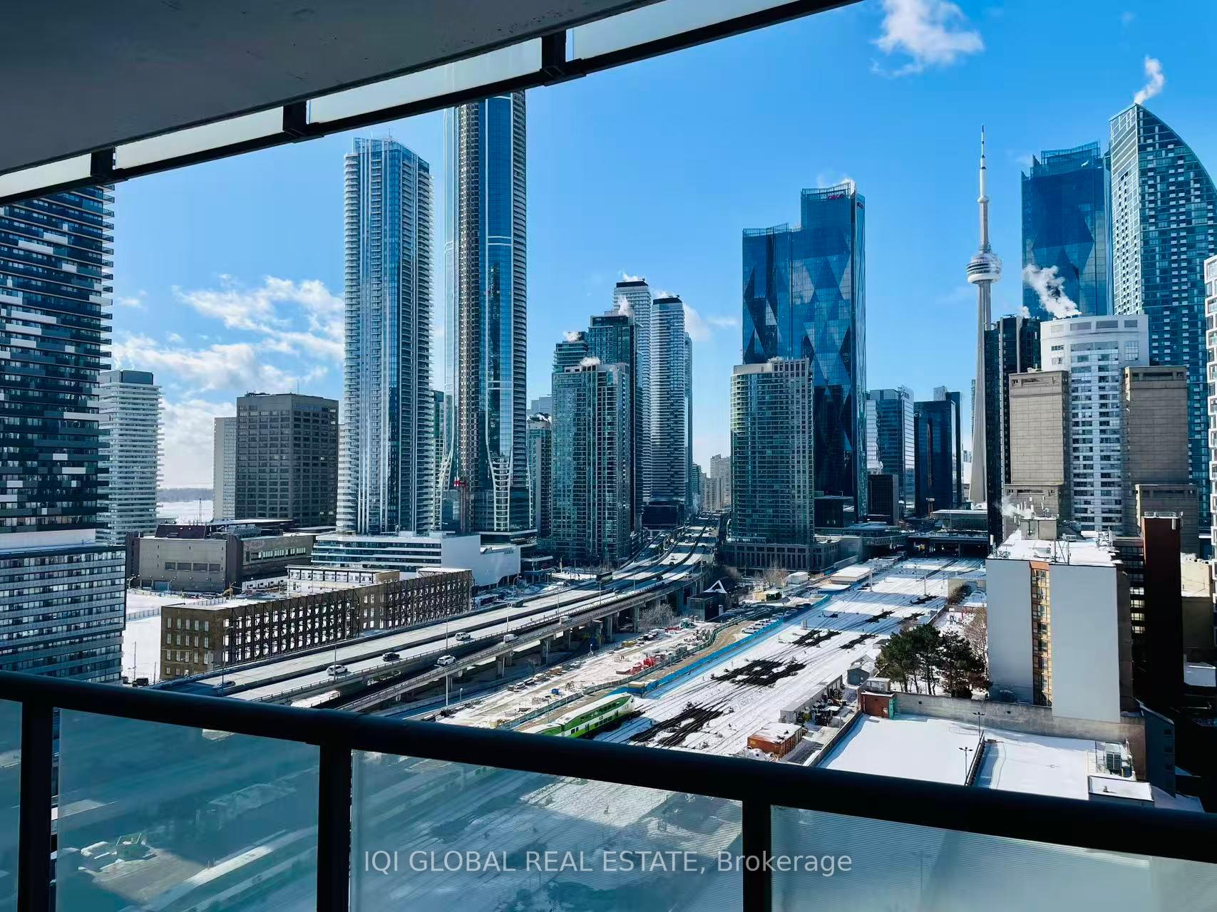 Photo 16 of Unit 1603, 1 Market Street, Toronto, Waterfront Communities — HOMEH
