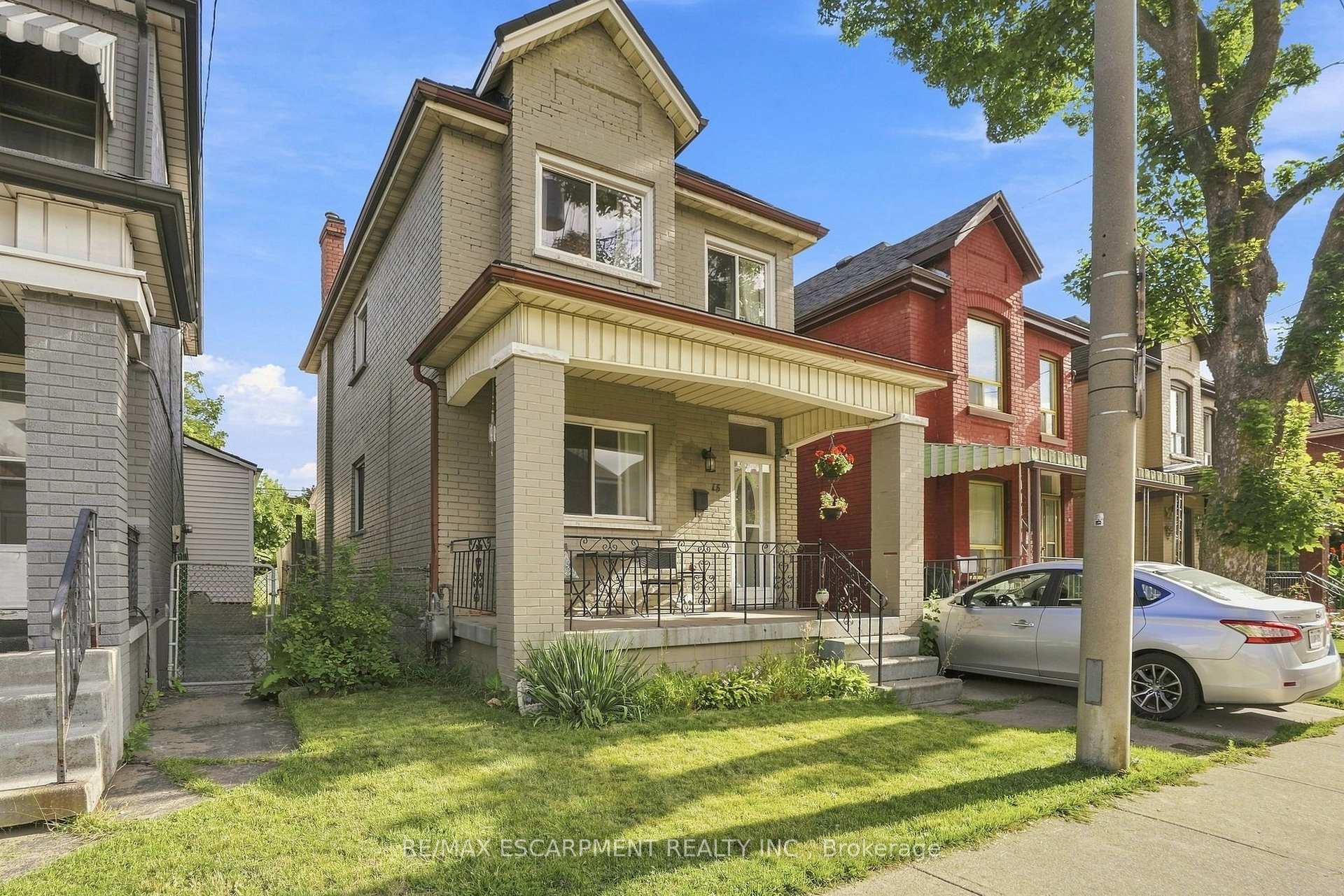 Photo 1 of Unit Upper, 15 Clinton Street, Hamilton, Stipley — HOMEH