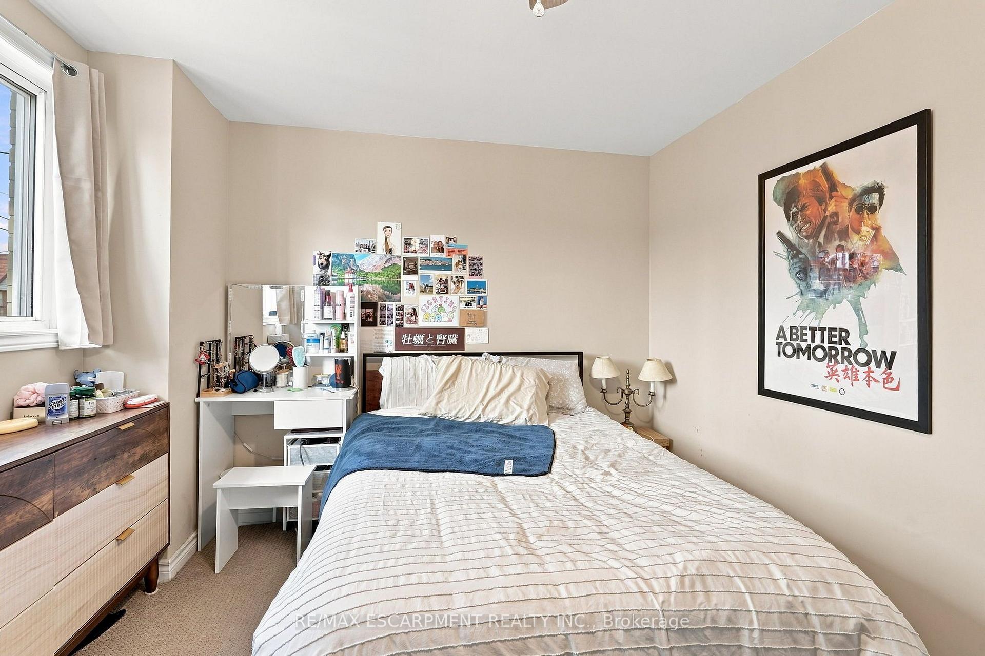 Photo 25 of Unit Upper, 15 Clinton Street, Hamilton, Stipley — HOMEH
