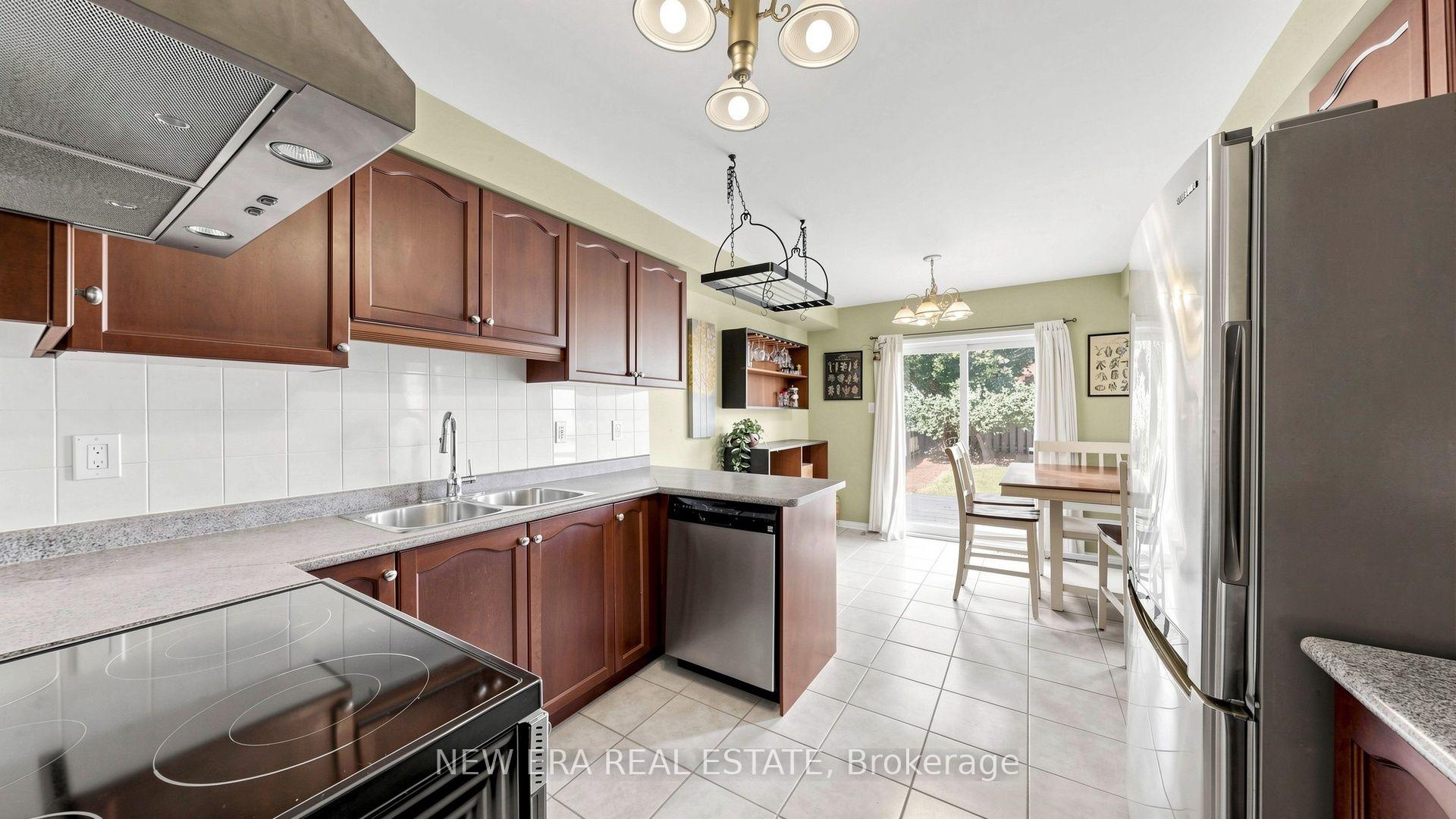 Photo 7 of 28 Preston Avenue, New Tecumseth, Alliston — HOMEH