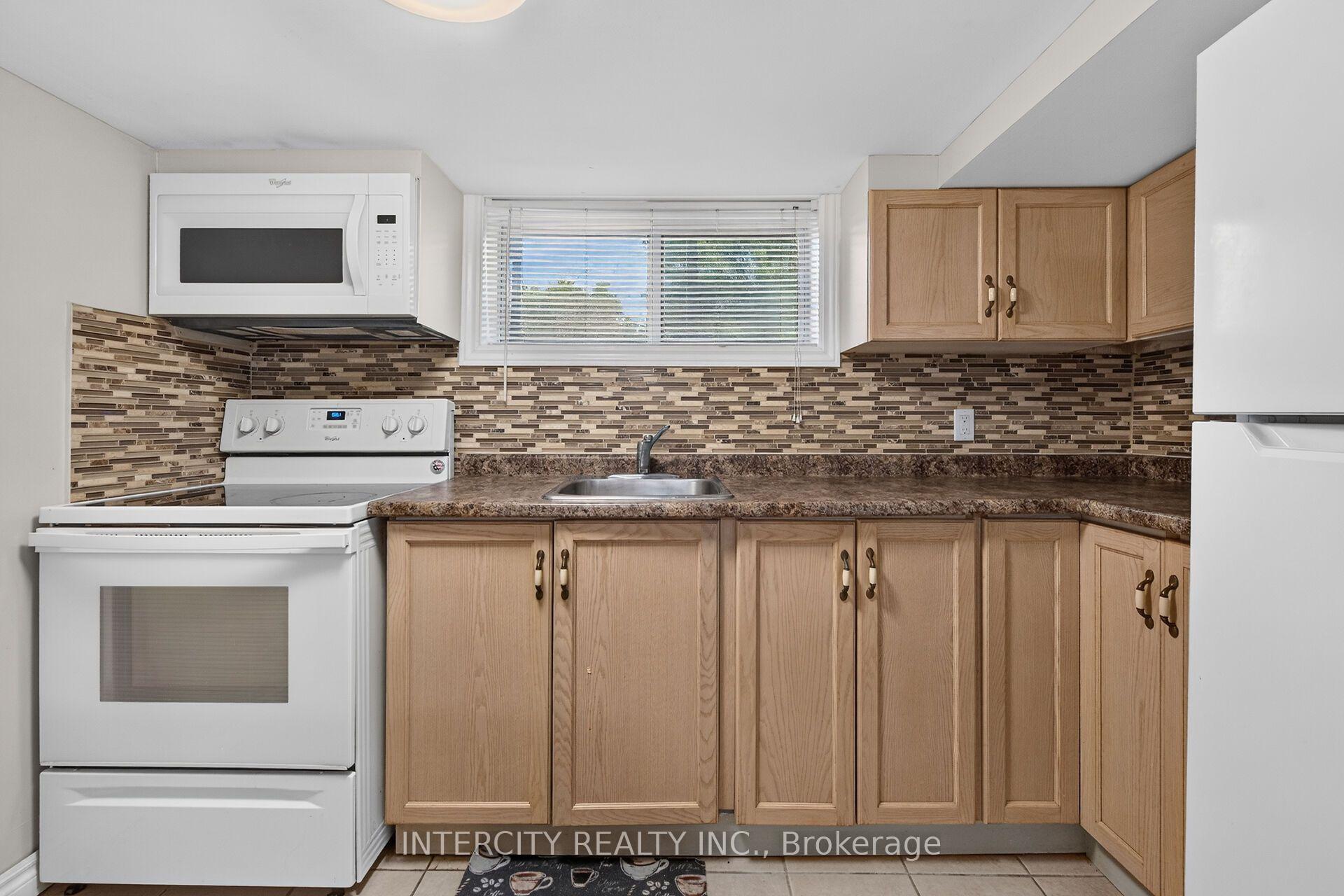 Photo 22 of 20 Kent Street, St. Catharines, Western Hill — HOMEH