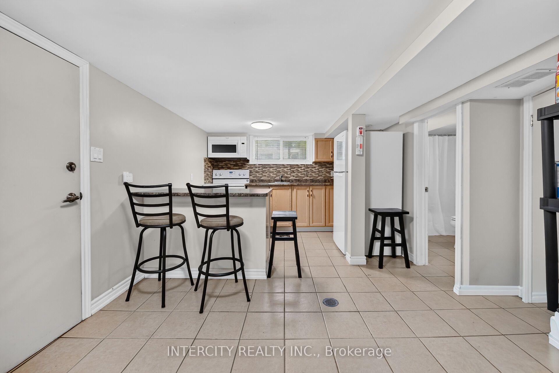 Photo 21 of 20 Kent Street, St. Catharines, Western Hill — HOMEH