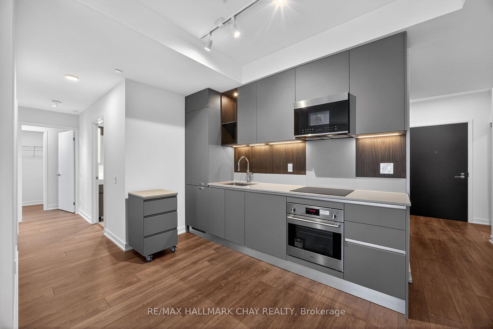 Photo 4 of Unit 1902, 39 Mary Street, Barrie, City Centre — HOMEH
