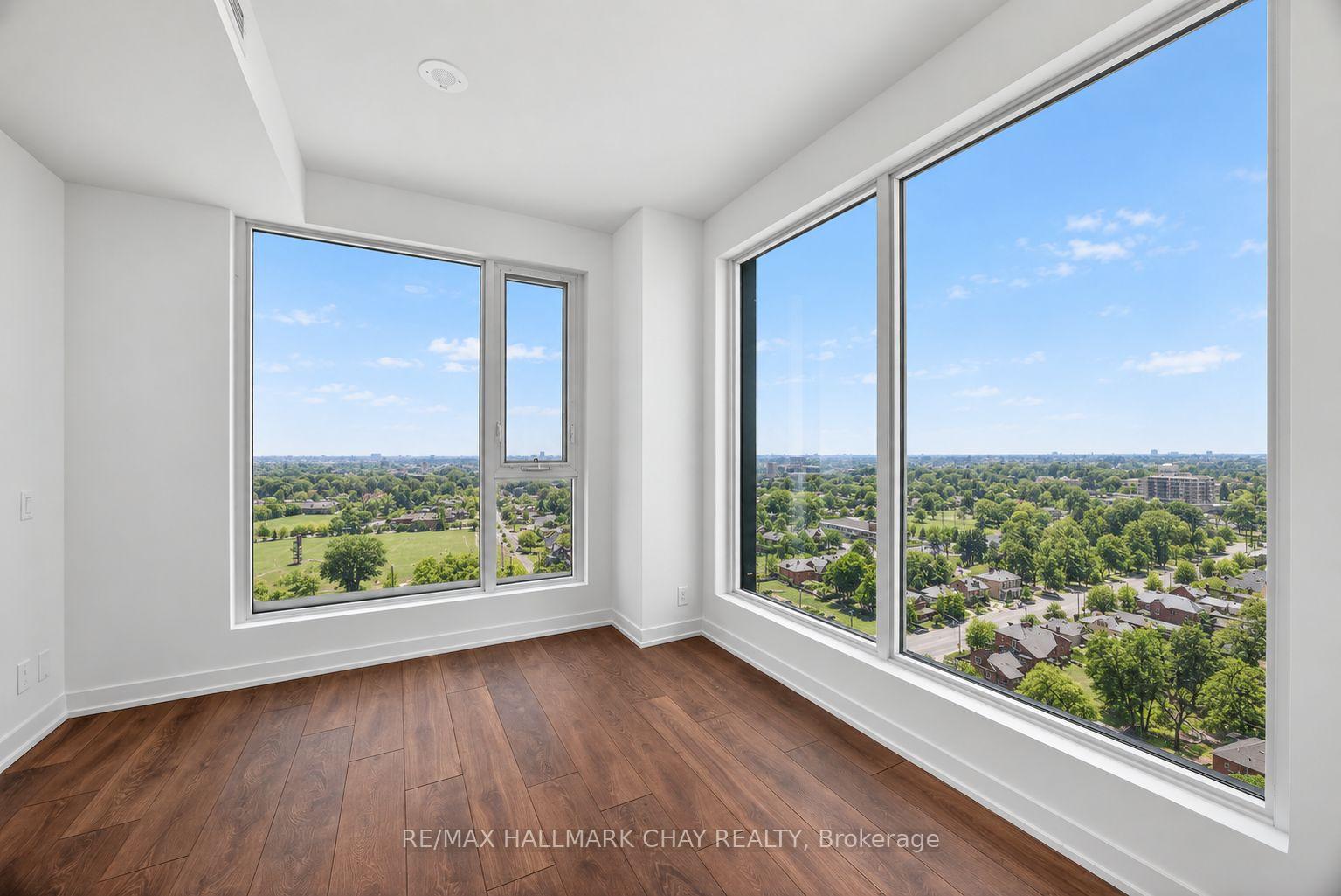 Photo 9 of Unit 1902, 39 Mary Street, Barrie, City Centre — HOMEH