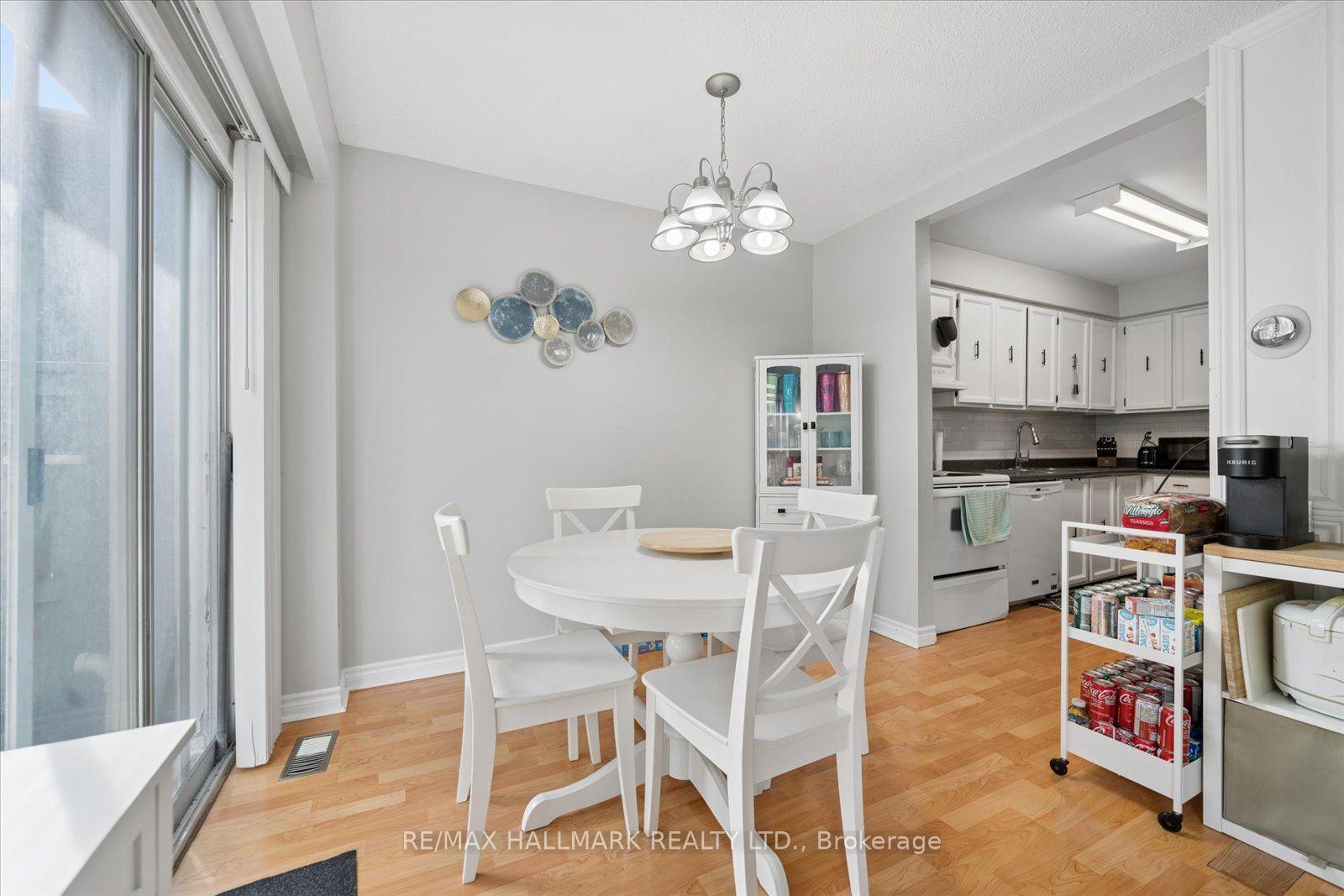 Photo 12 of Unit 69, 39 Camelot Way, Markham, Markham Village — HOMEH