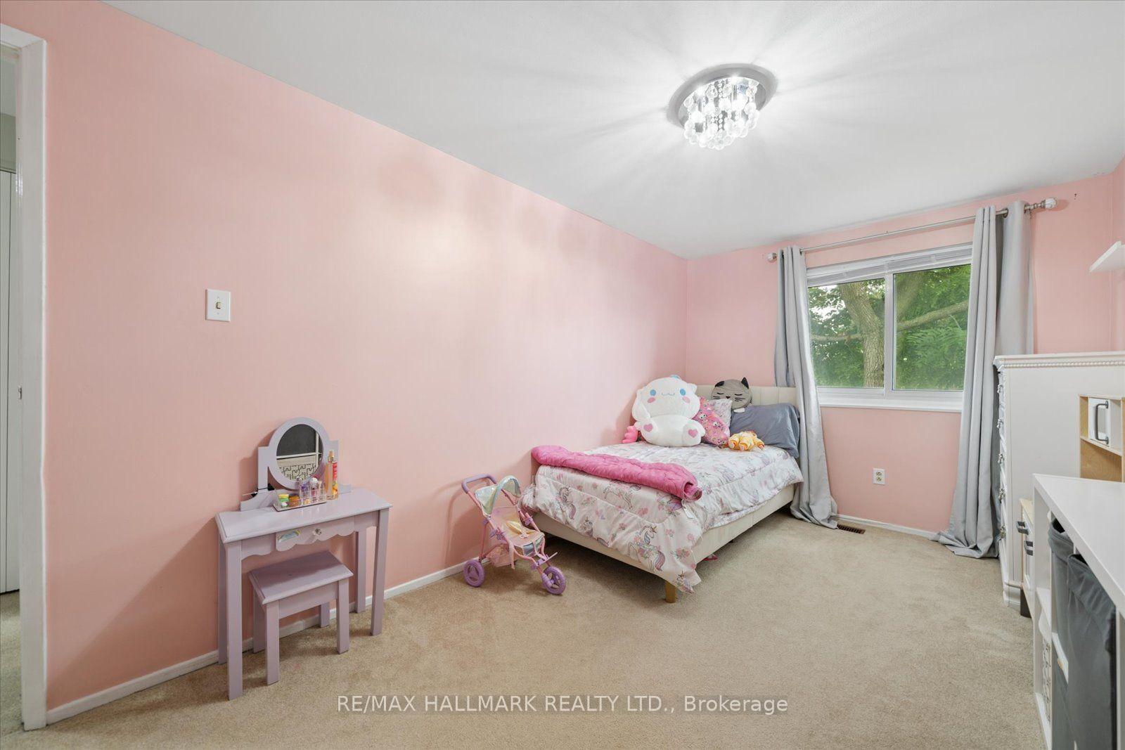 Photo 25 of Unit 69, 39 Camelot Way, Markham, Markham Village — HOMEH
