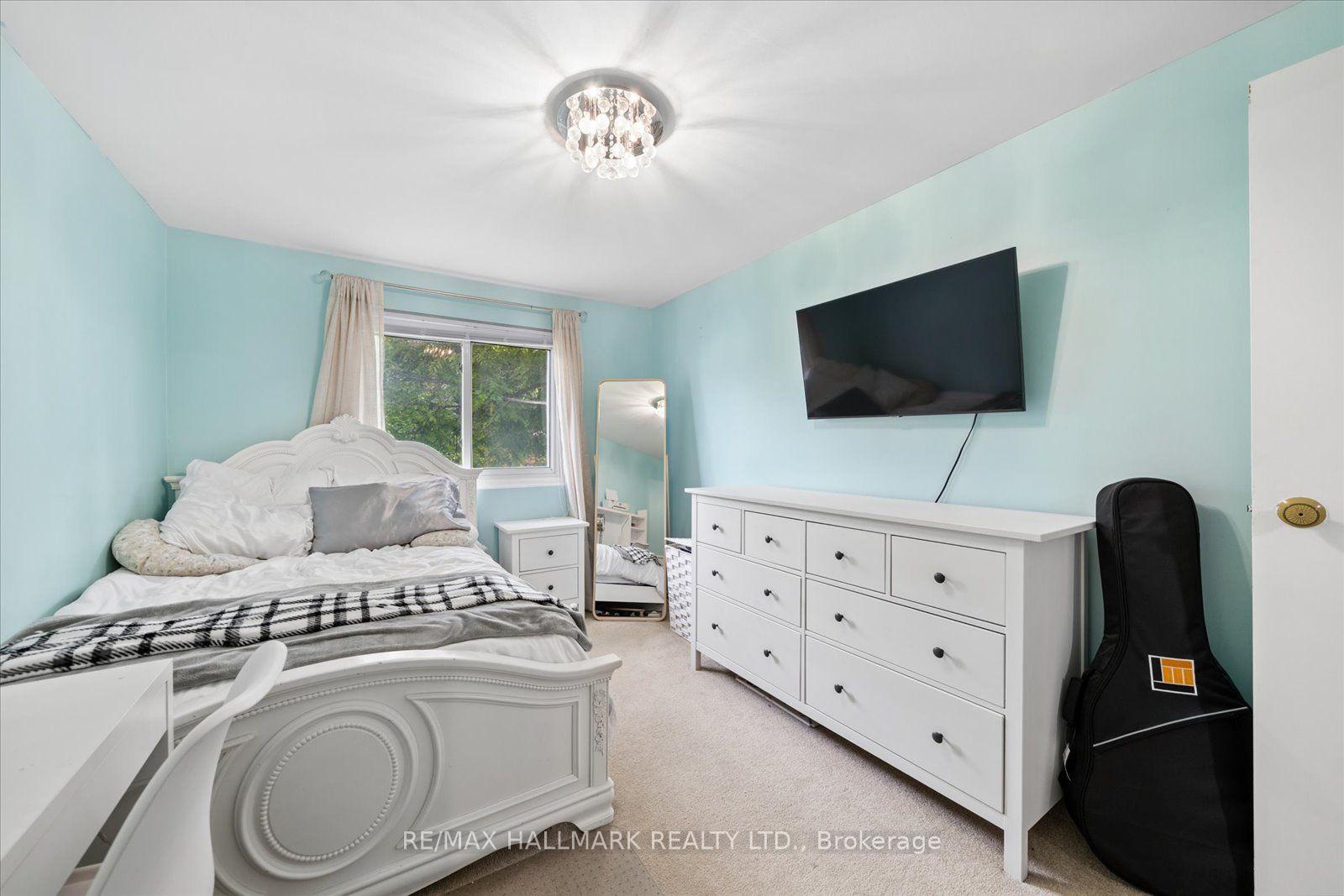 Photo 29 of Unit 69, 39 Camelot Way, Markham, Markham Village — HOMEH