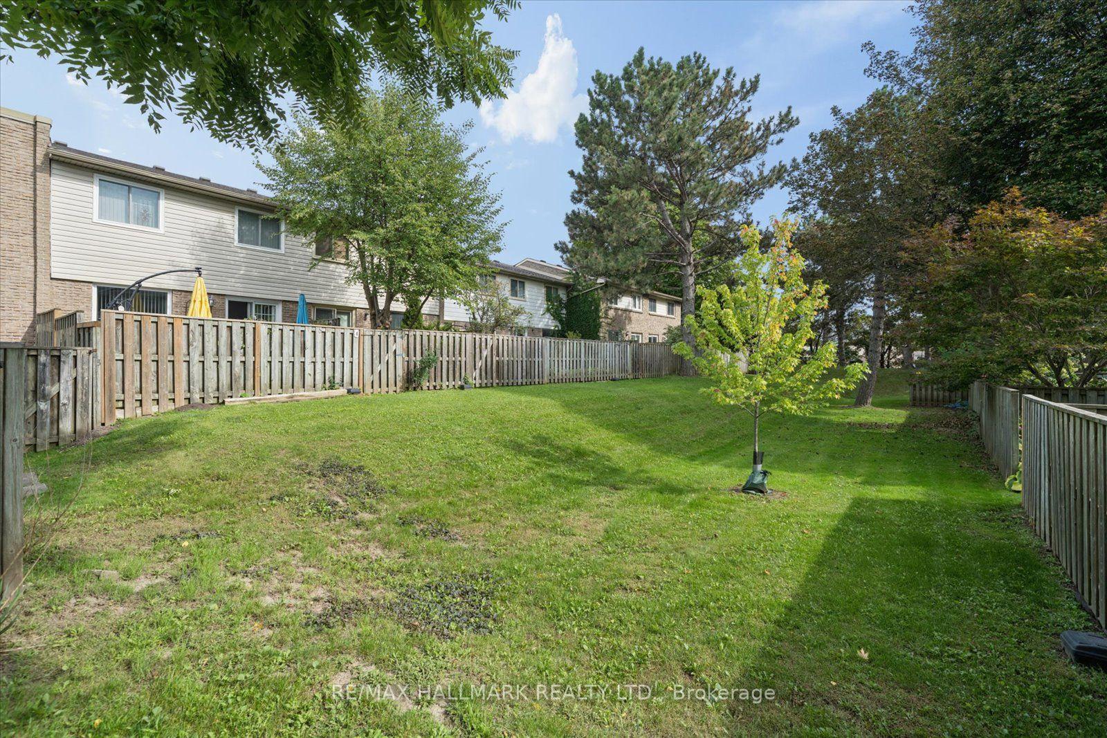 Photo 44 of Unit 69, 39 Camelot Way, Markham, Markham Village — HOMEH