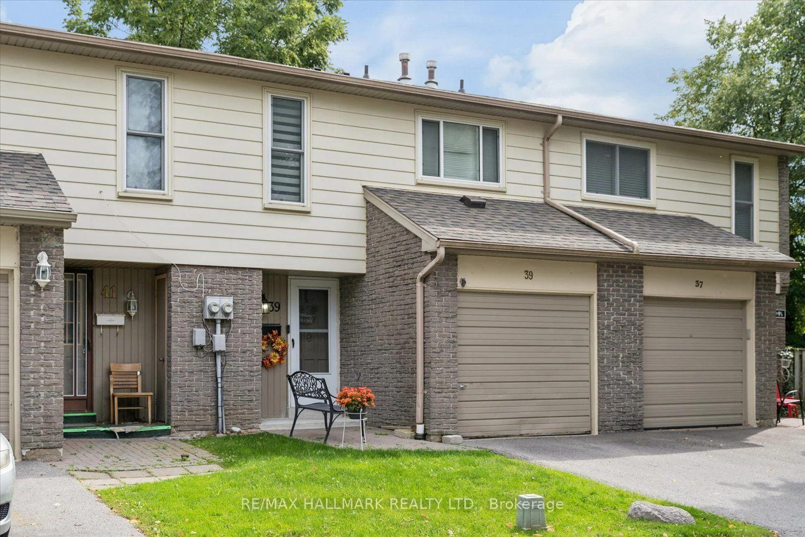 Photo 46 of Unit 69, 39 Camelot Way, Markham, Markham Village — HOMEH