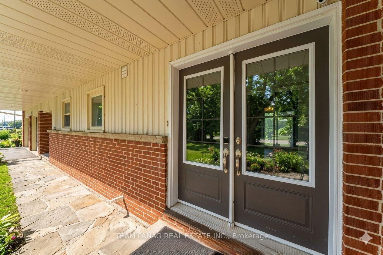 Photo 5 of 3377 Mayfield Road, Brampton, Snelgrove — HOMEH