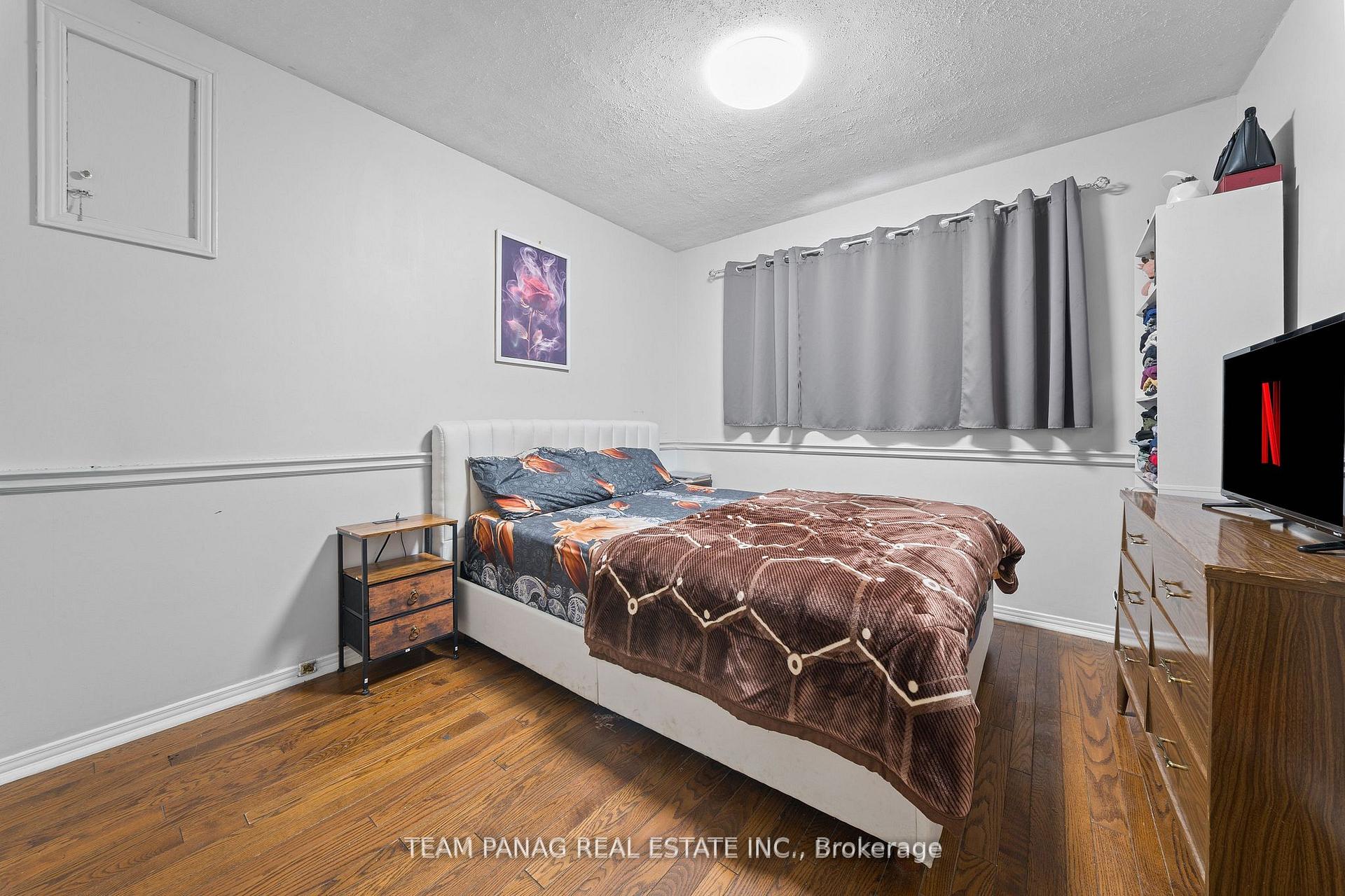 Photo 18 of 3377 Mayfield Road, Brampton, Snelgrove — HOMEH