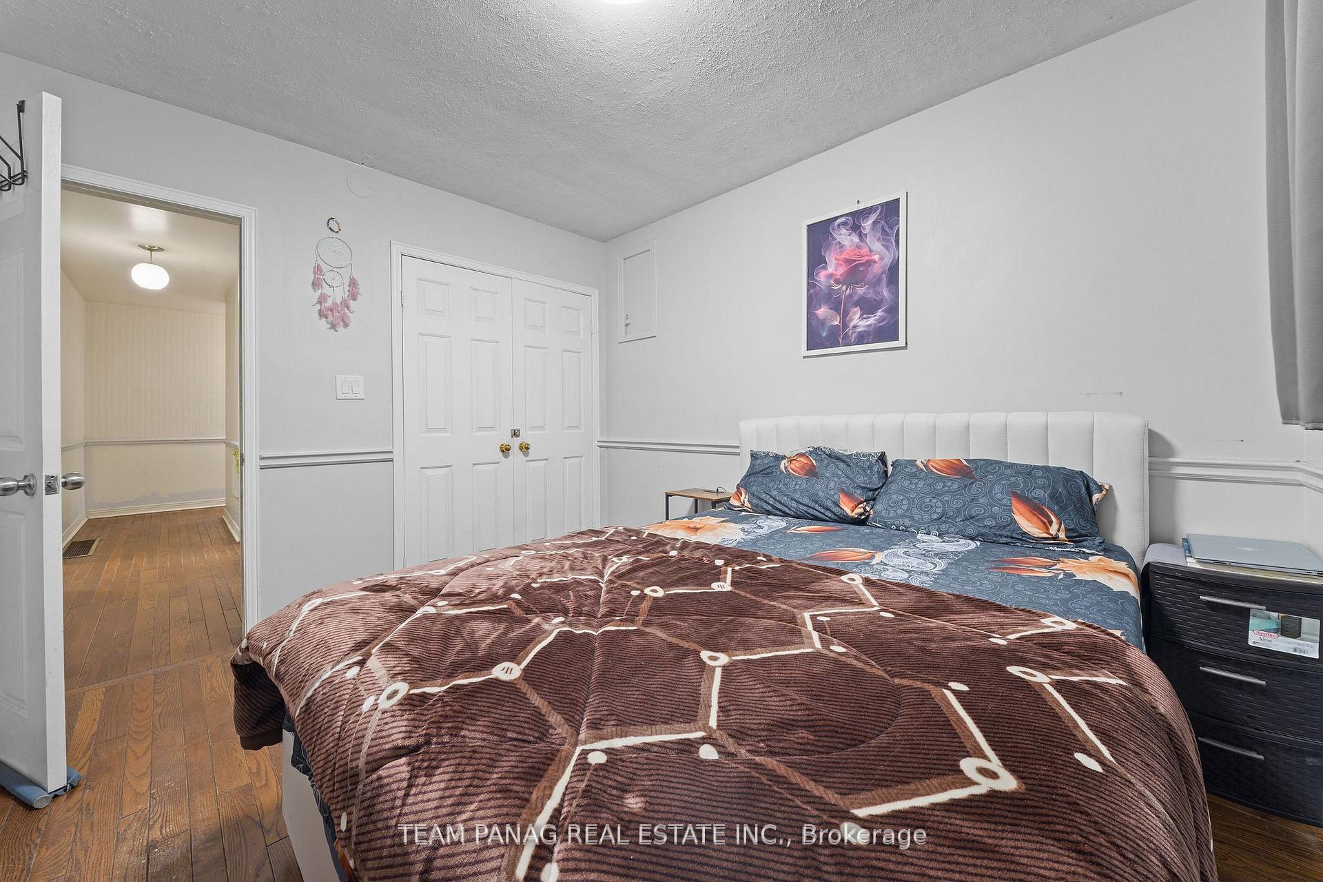 Photo 19 of 3377 Mayfield Road, Brampton, Snelgrove — HOMEH
