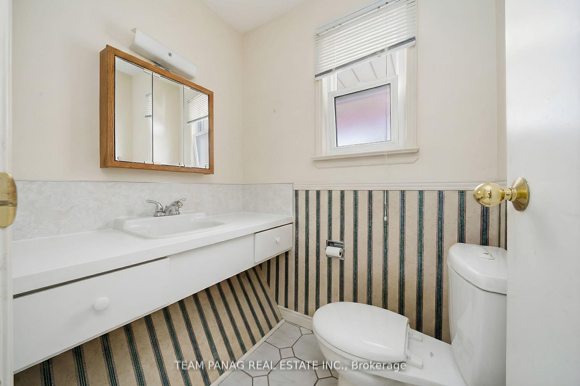 Photo 26 of 3377 Mayfield Road, Brampton, Snelgrove — HOMEH