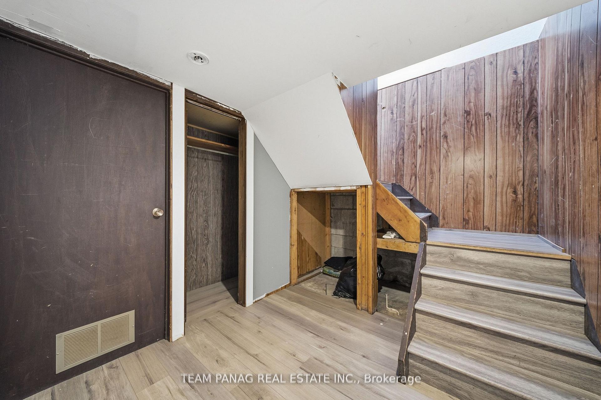 Photo 29 of 3377 Mayfield Road, Brampton, Snelgrove — HOMEH