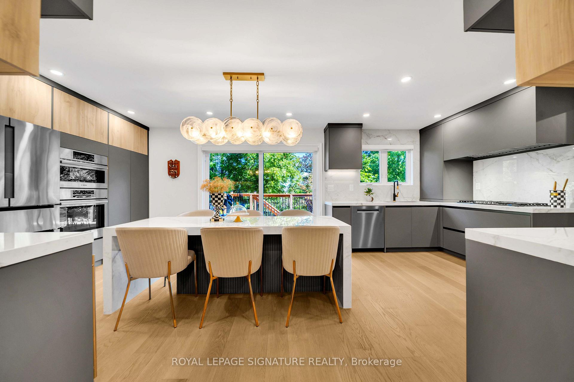 Photo 18 of 16 Ravencliffe Road, Markham, Aileen-Willowbrook — HOMEH